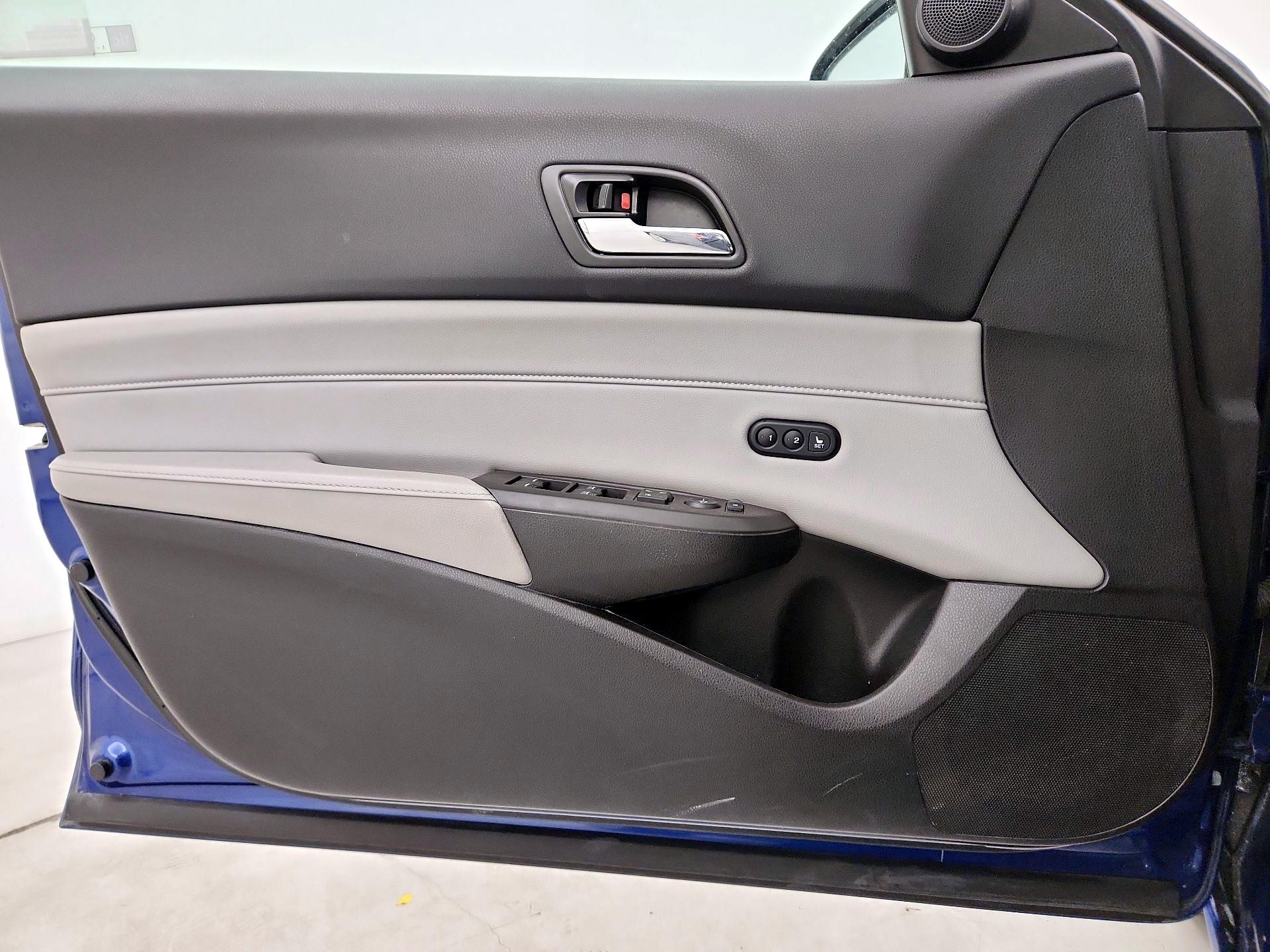 Thumbnail: 2016 Acura ILX - 12
