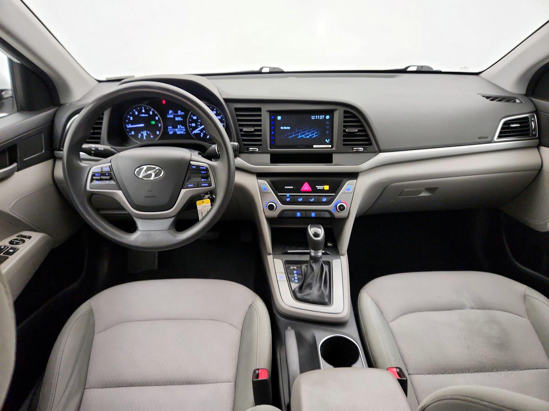 Thumbnail: 2017 Hyundai Elantra - 9