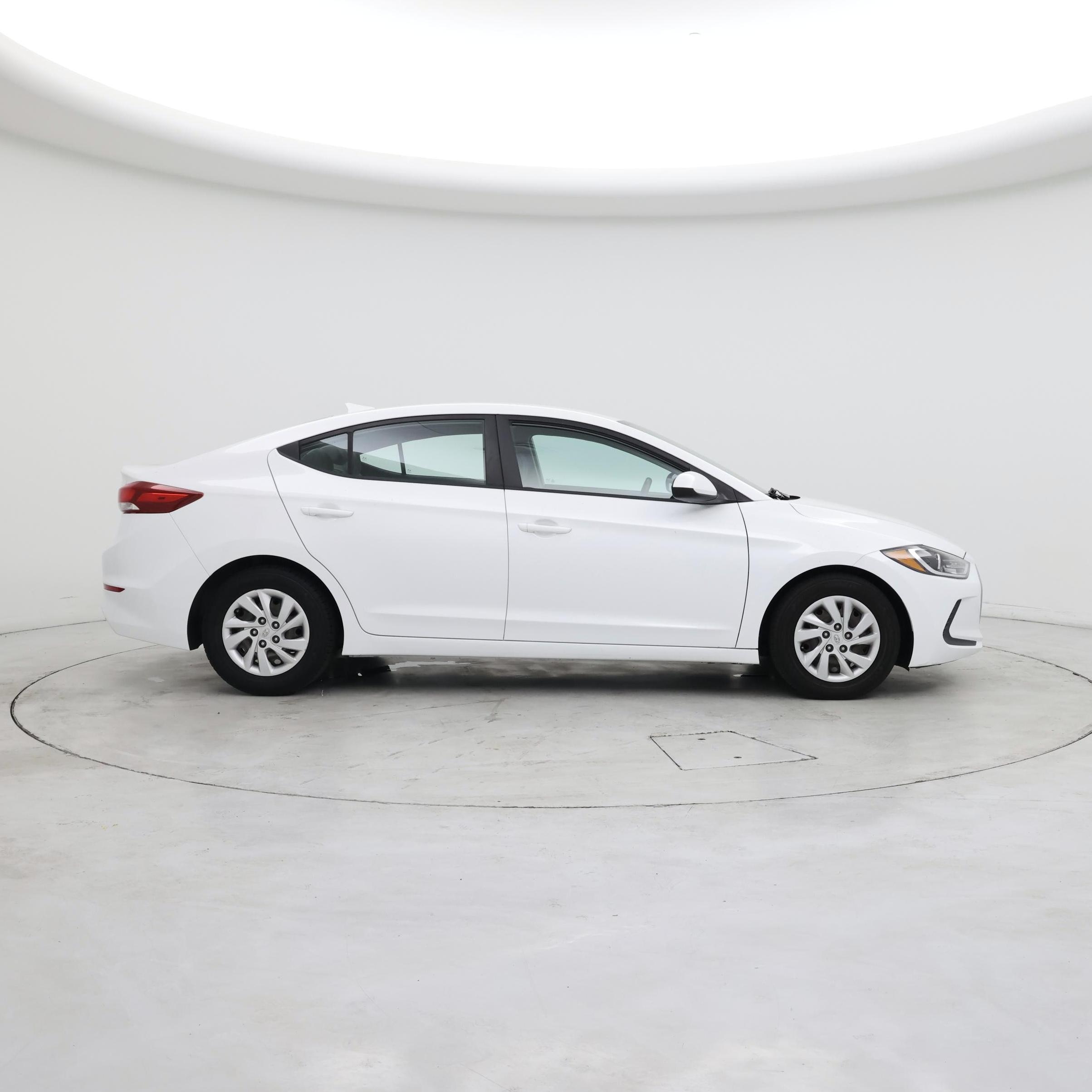 Thumbnail: 2017 Hyundai Elantra - 7