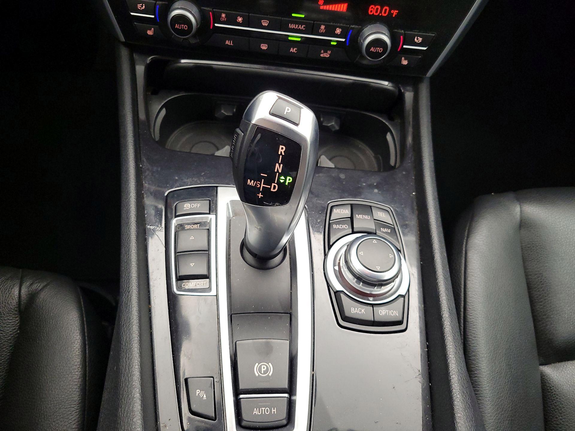 Thumbnail: 2013 BMW 5 Series - 17