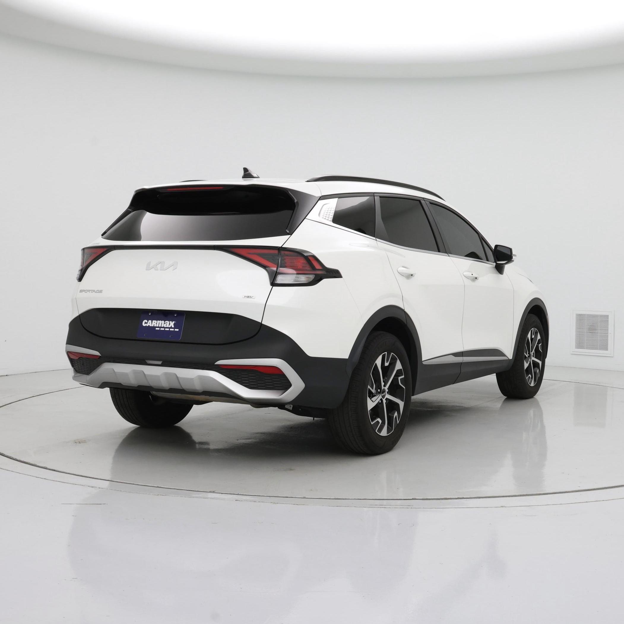 Thumbnail: 2023 Kia Sportage - 8