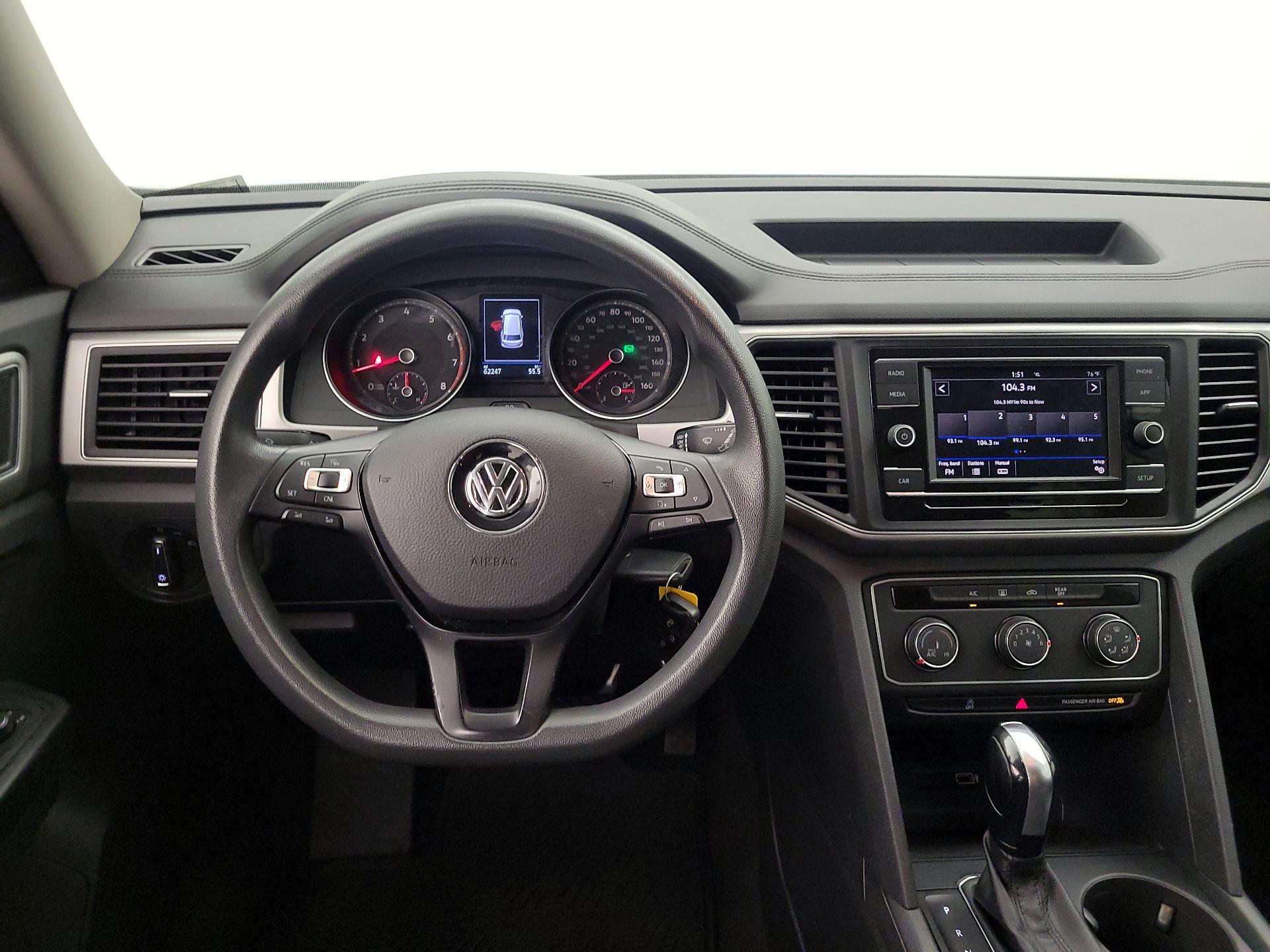 Thumbnail: 2018 Volkswagen Atlas - 10
