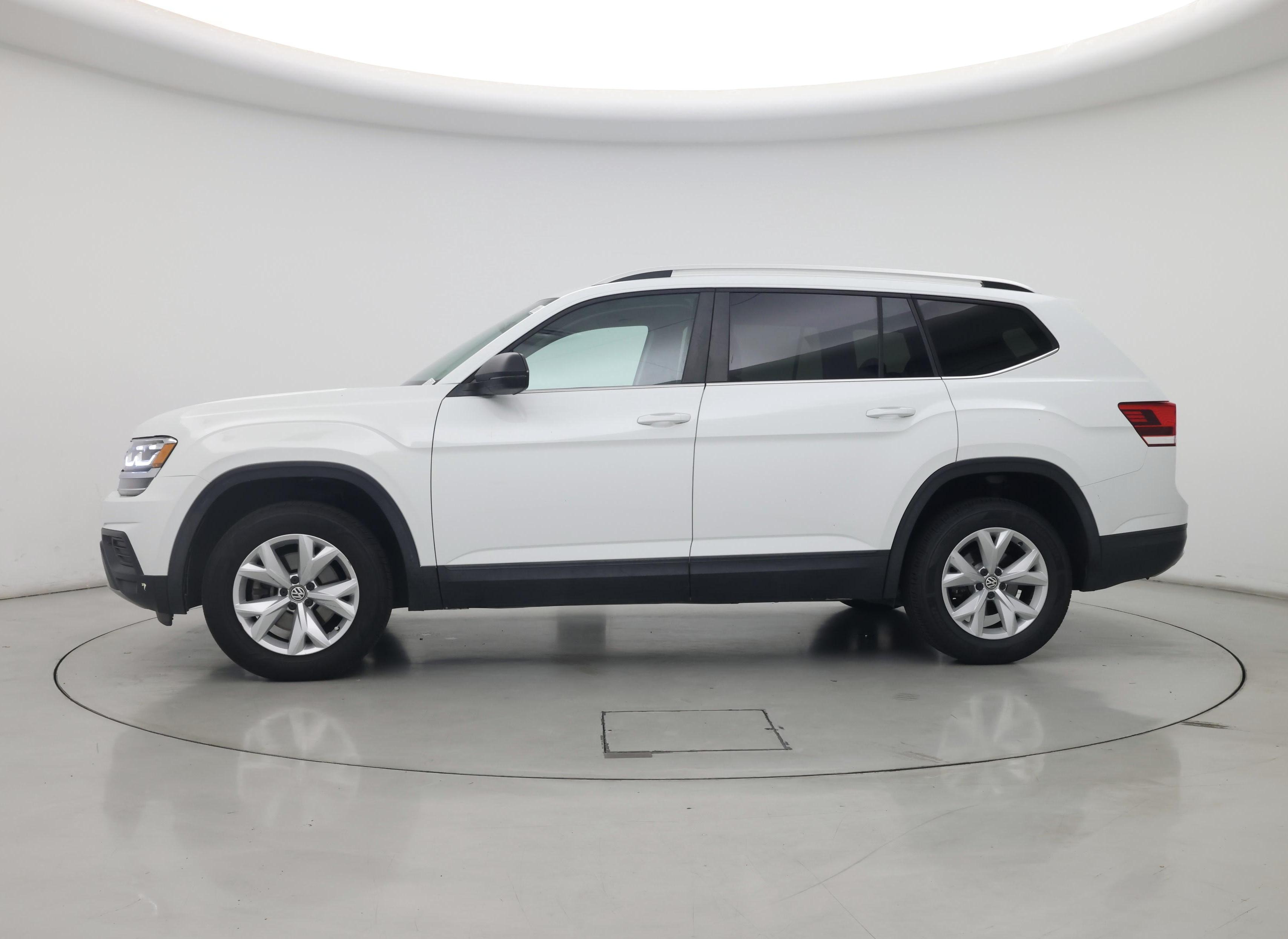 Thumbnail: 2018 Volkswagen Atlas - 3