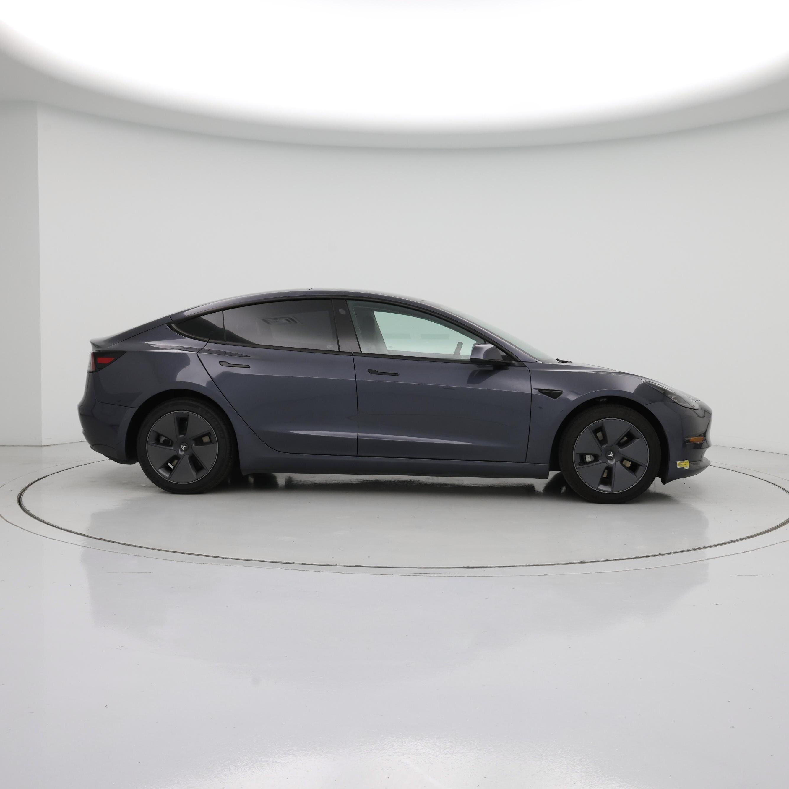 Thumbnail: 2022 Tesla Model 3 - 7
