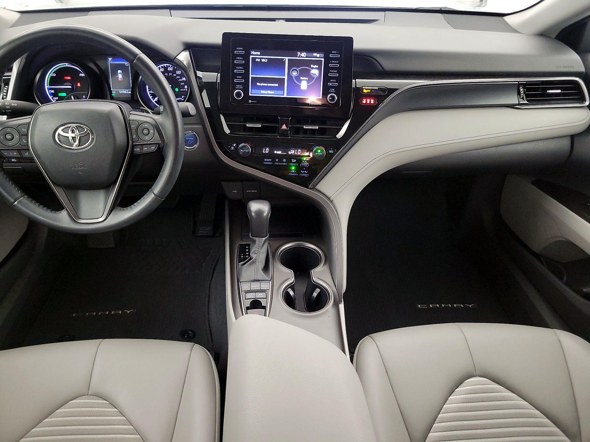 Thumbnail: 2022 Toyota Camry - 9