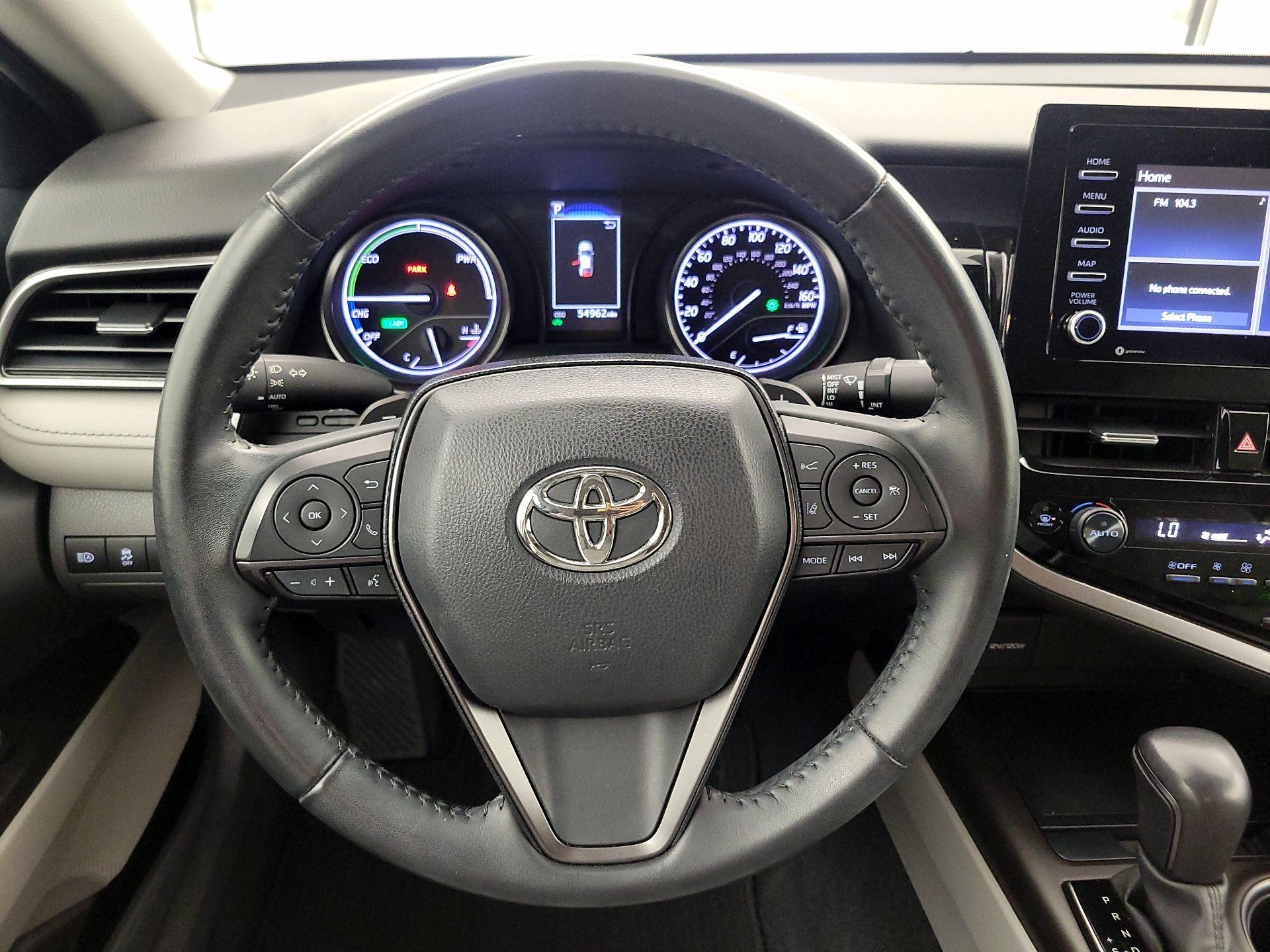 Thumbnail: 2022 Toyota Camry - 10