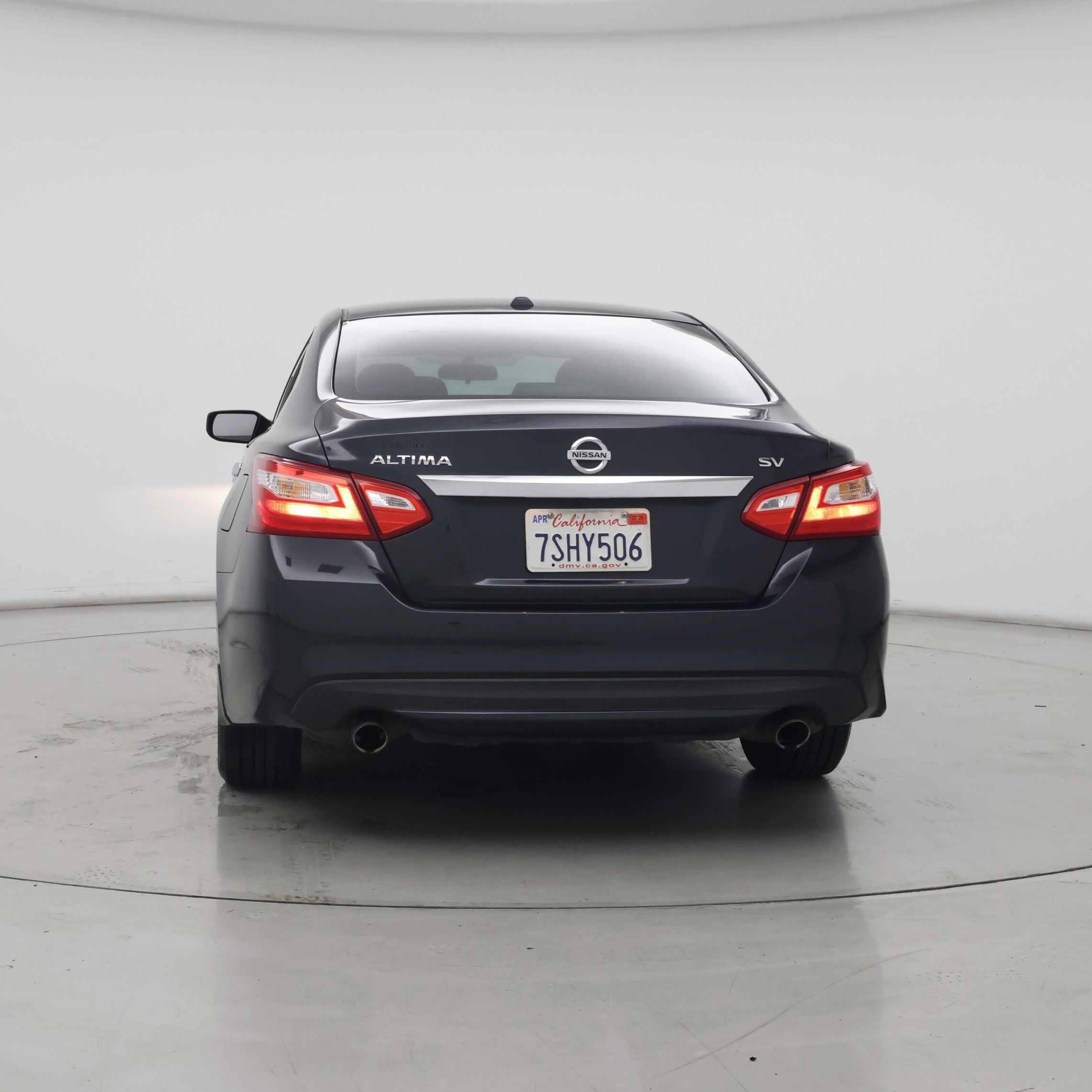 Thumbnail: 2016 Nissan Altima - 6