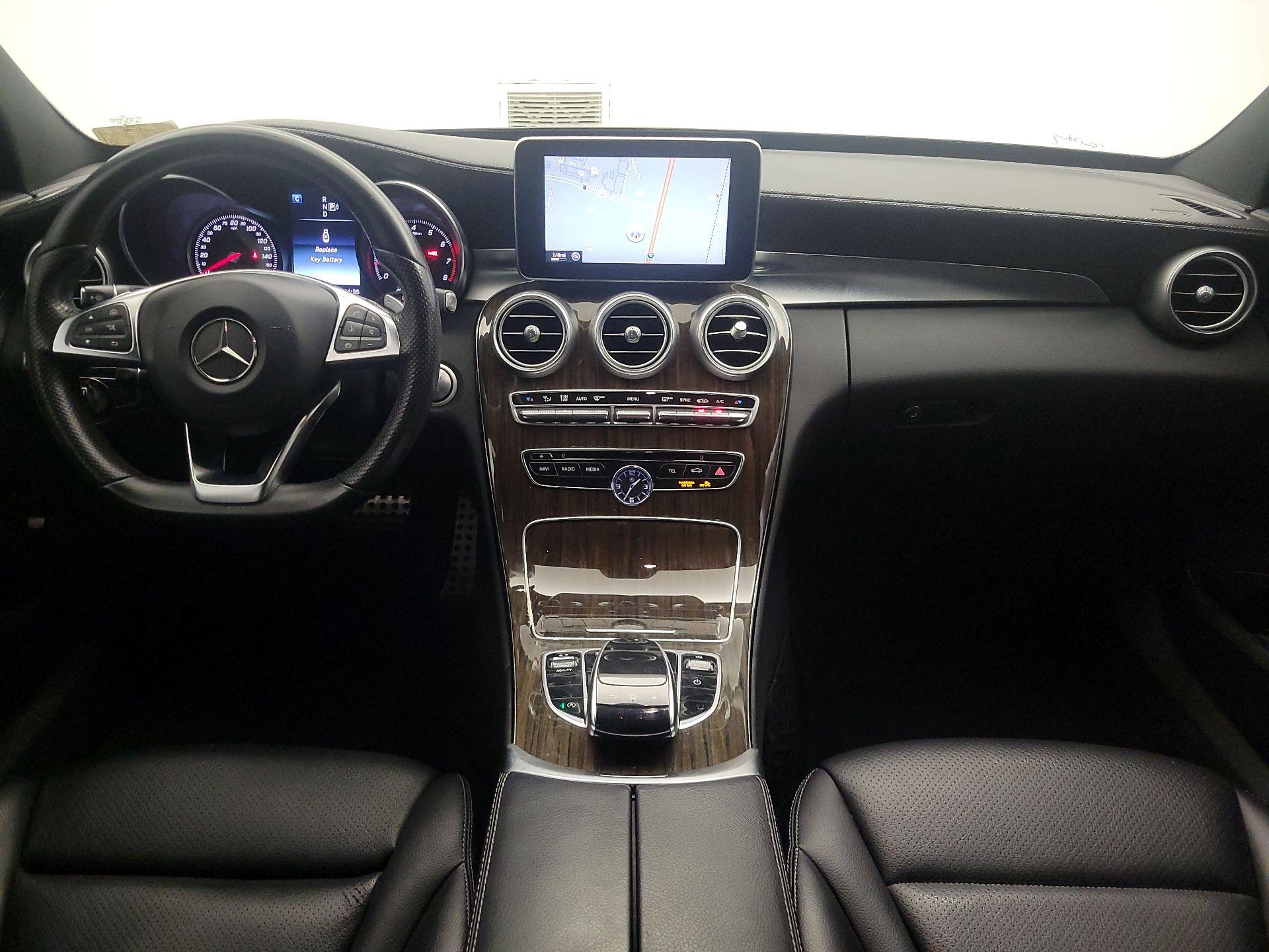 Thumbnail: 2015 Mercedes-Benz C-Class - 9