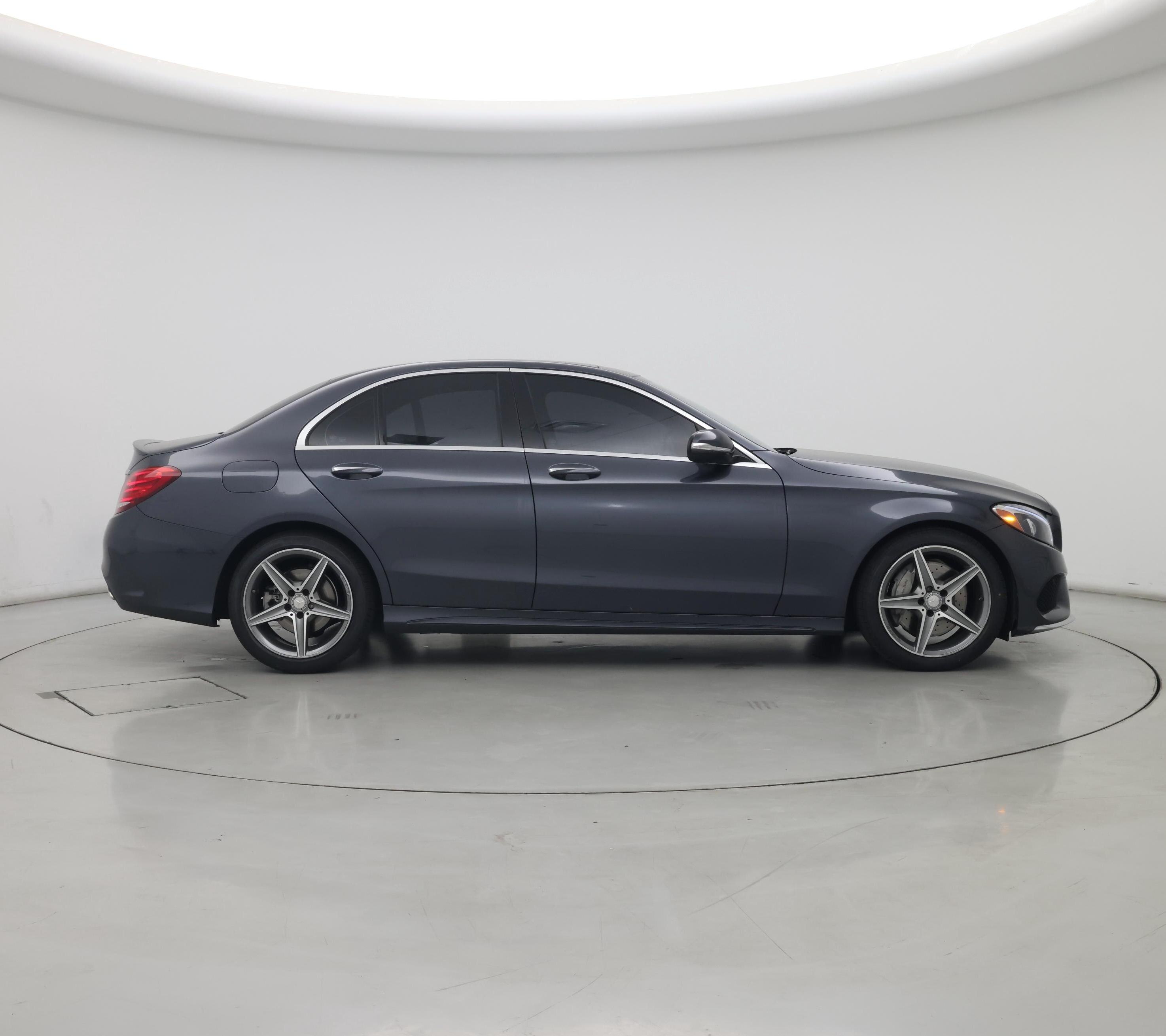 Thumbnail: 2015 Mercedes-Benz C-Class - 7