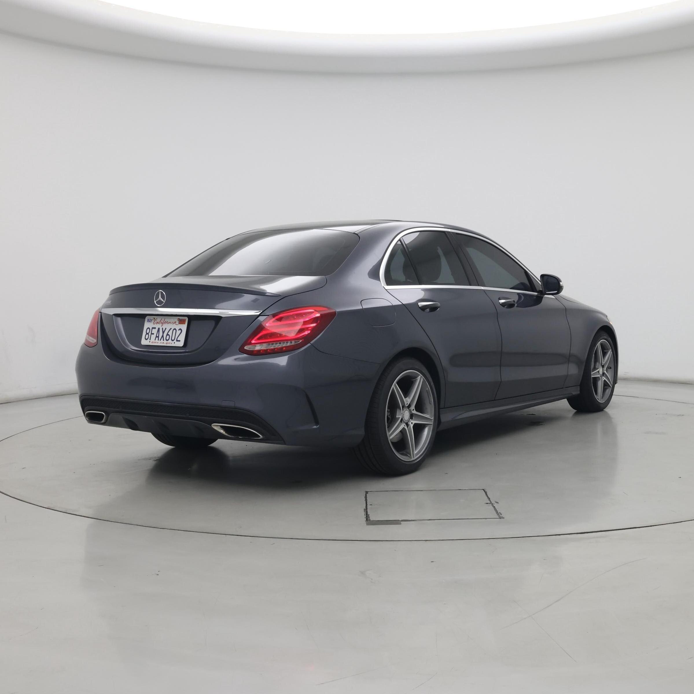 Thumbnail: 2015 Mercedes-Benz C-Class - 8