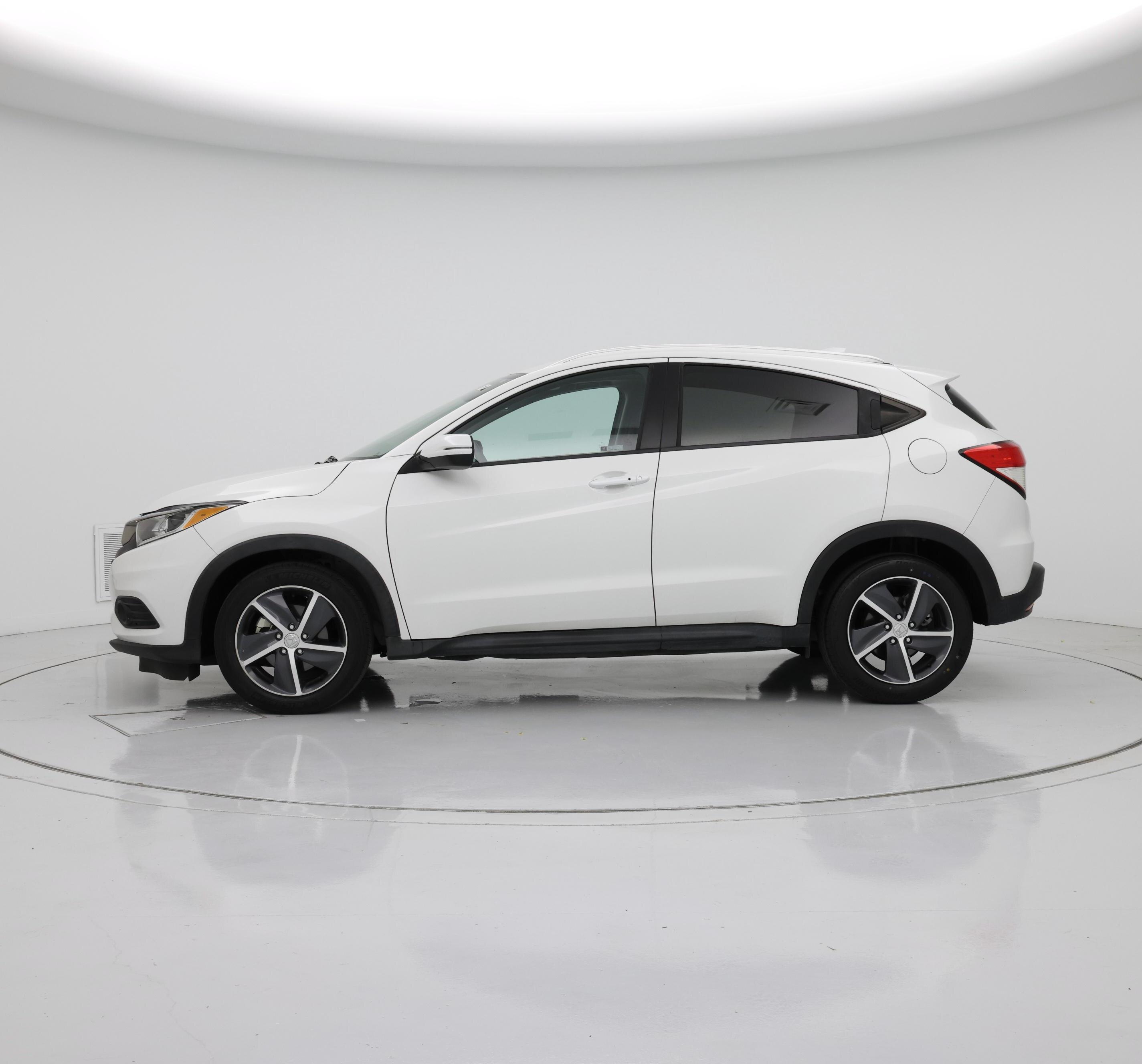 Thumbnail: 2021 Honda HR-V - 3