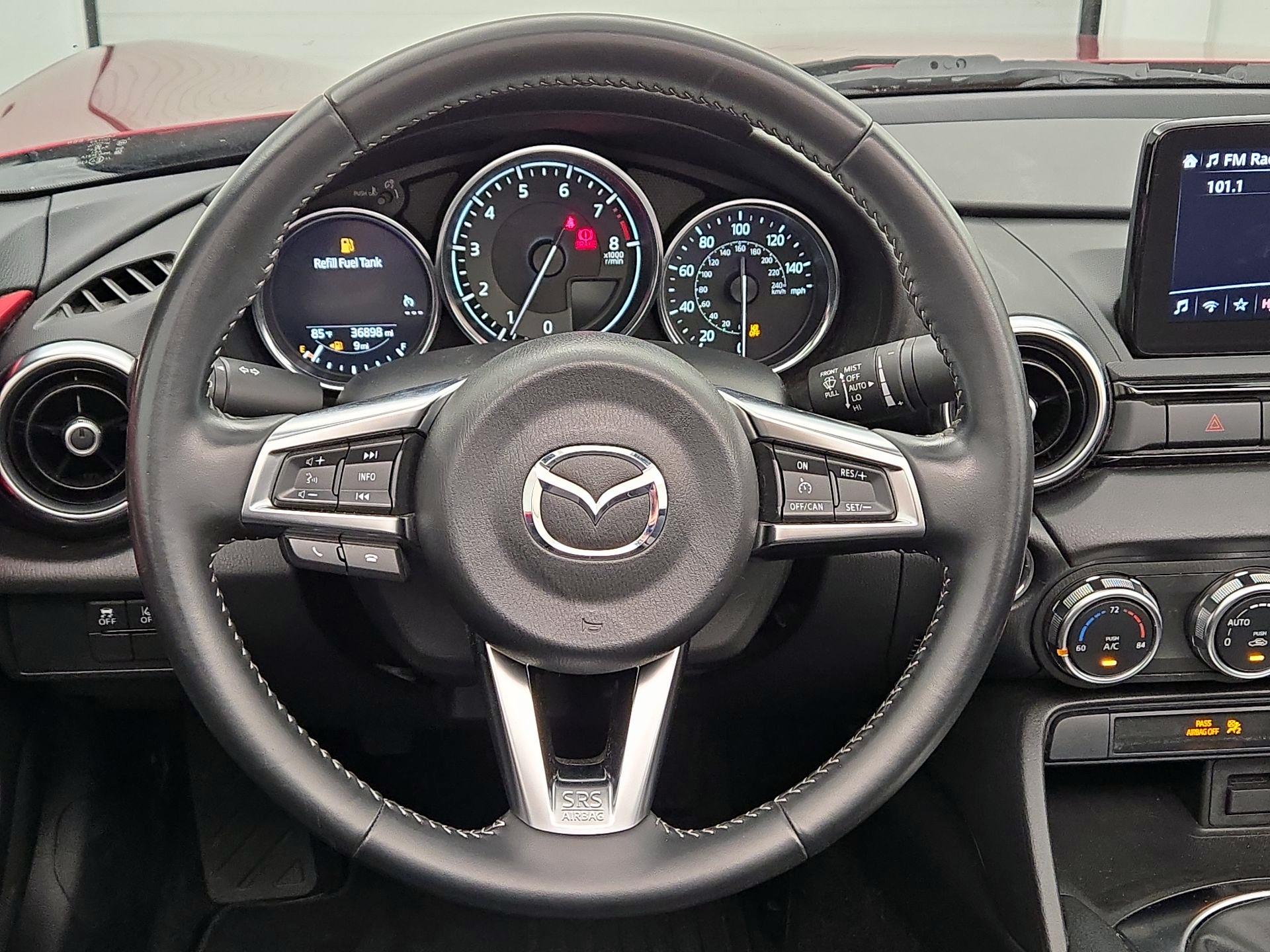 Thumbnail: 2023 Mazda MX-5 Miata - 10