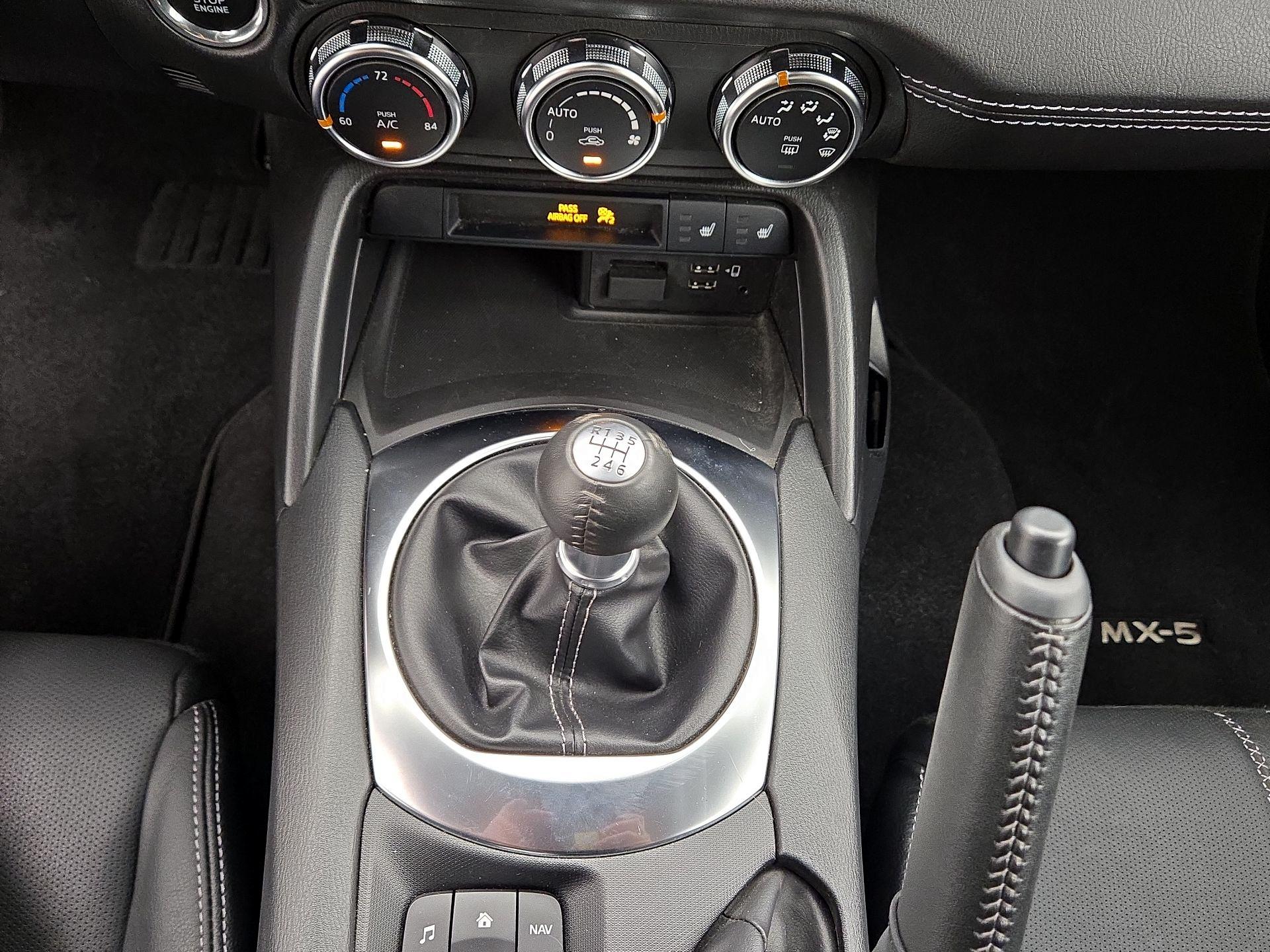 Thumbnail: 2023 Mazda MX-5 Miata - 17