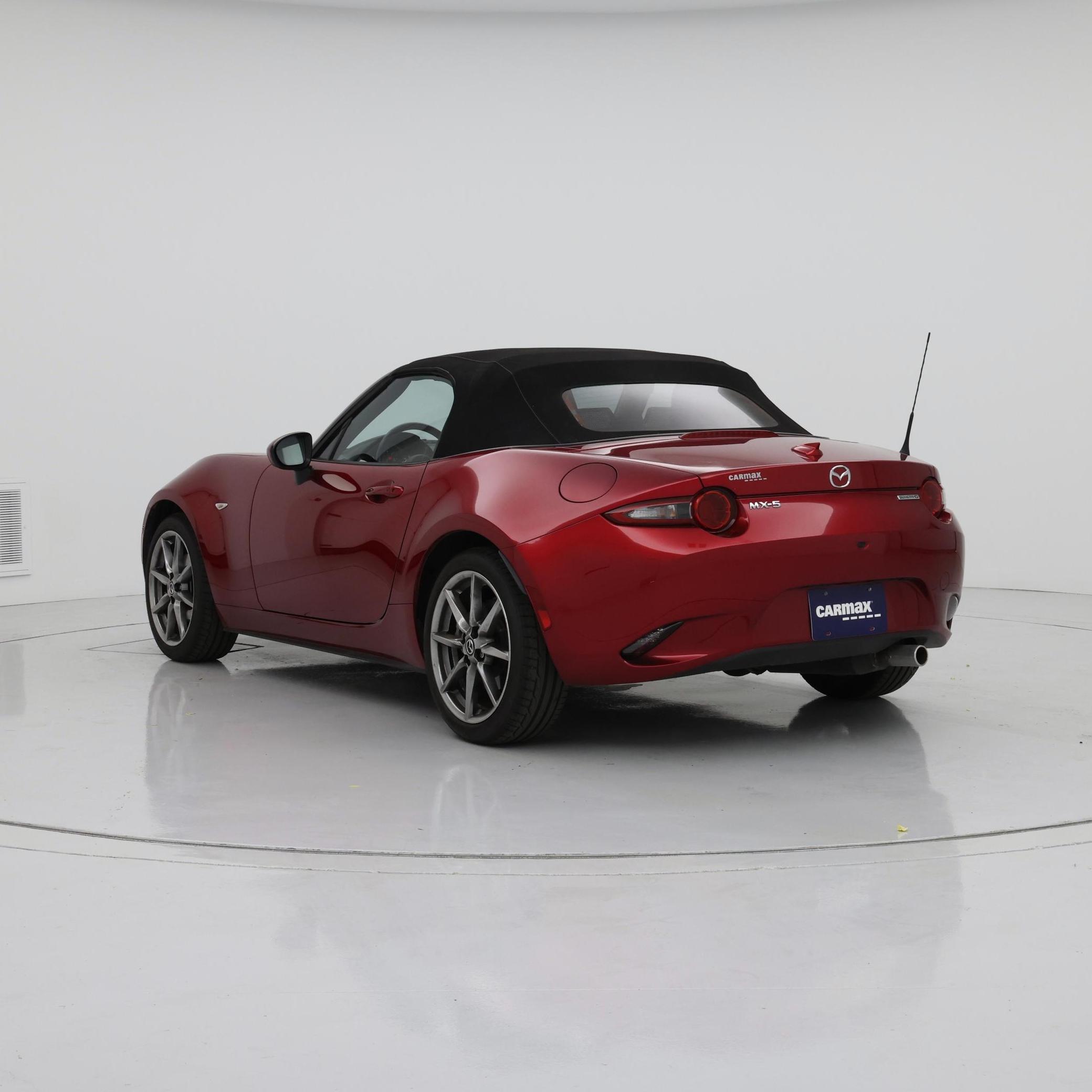 Thumbnail: 2023 Mazda MX-5 Miata - 2