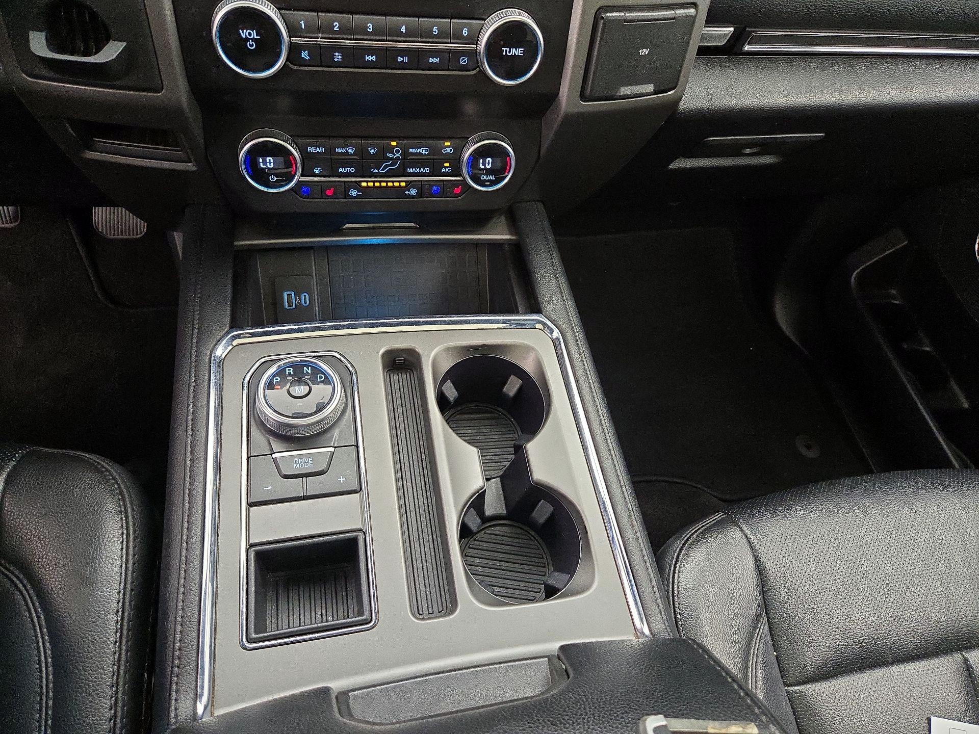 Thumbnail: 2020 Ford Expedition - 17