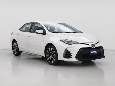 White 2019 Toyota Corolla SE
