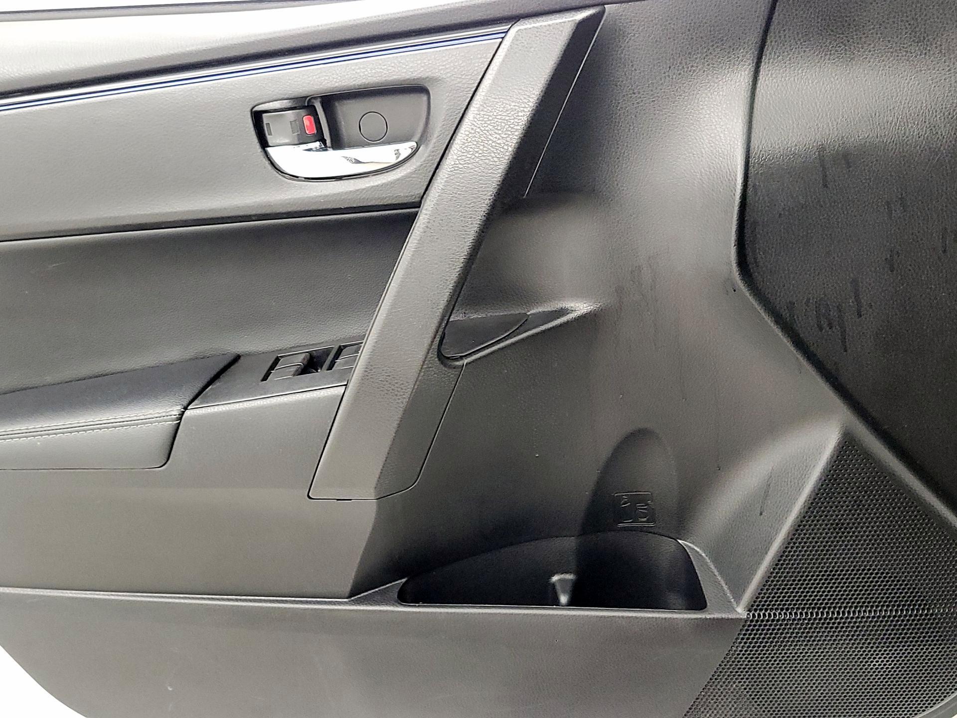 Thumbnail: 2019 Toyota Corolla - 12