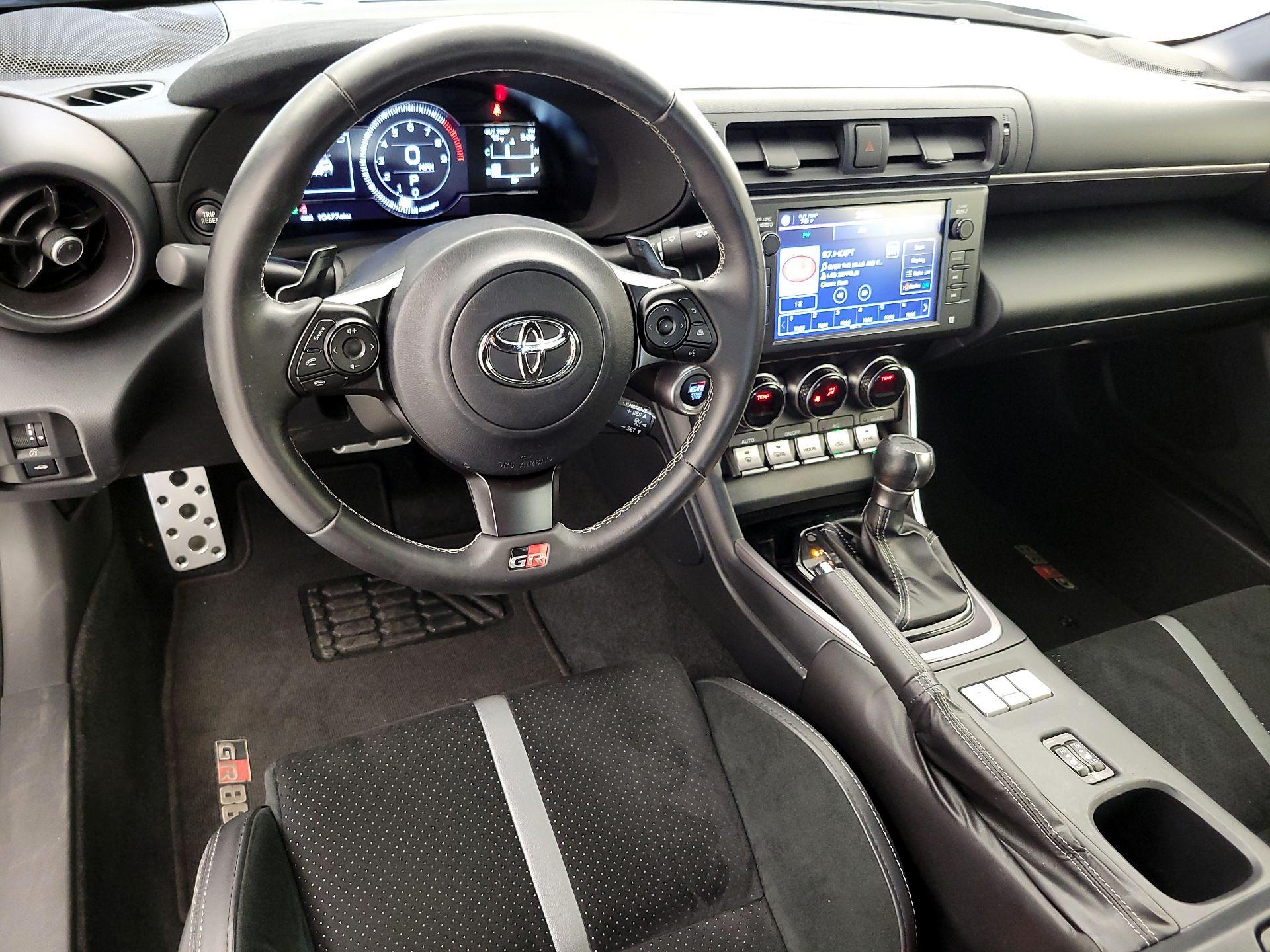 Thumbnail: 2023 Toyota GR86 - 9