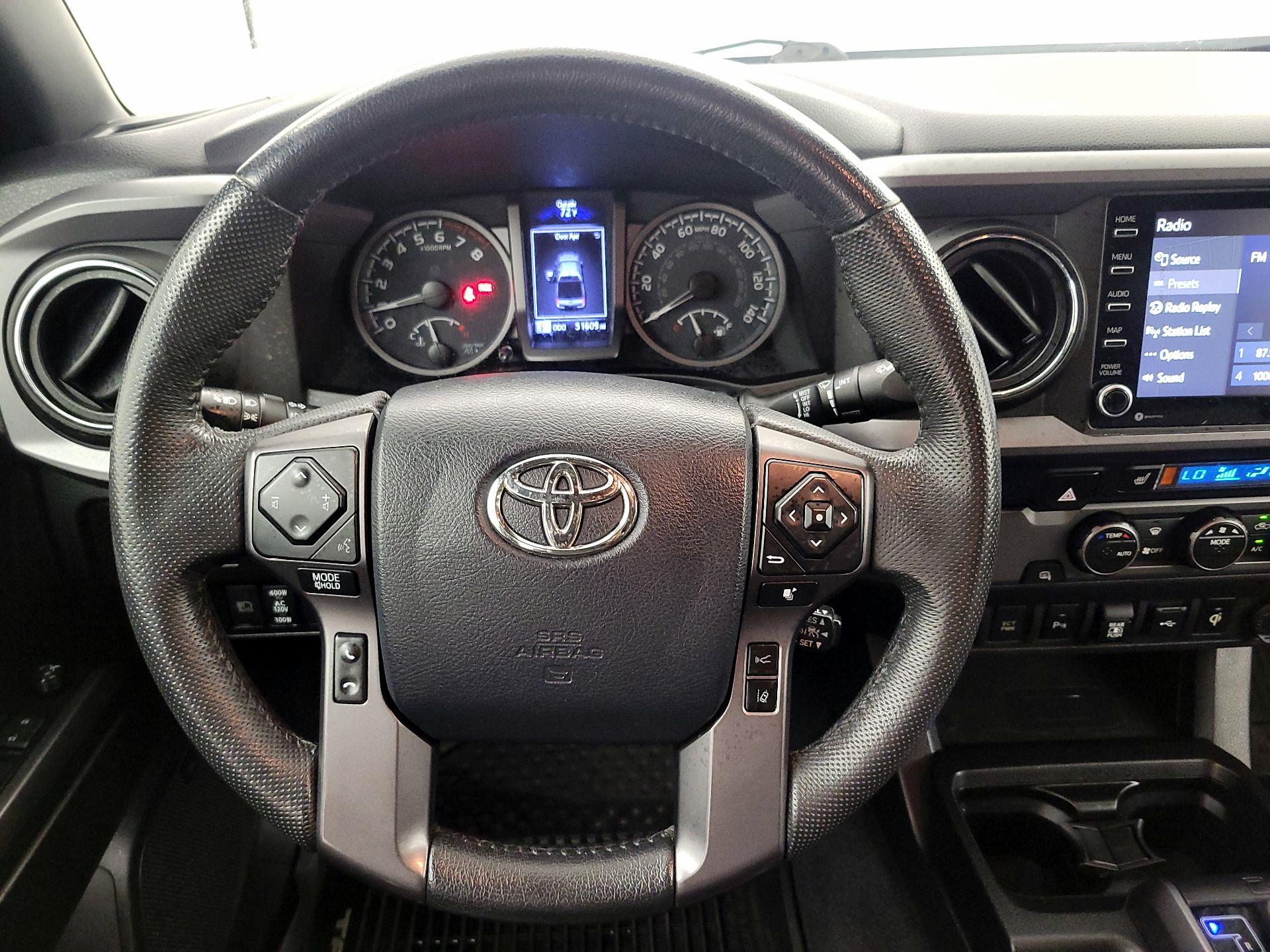 Thumbnail: 2020 Toyota Tacoma - 10