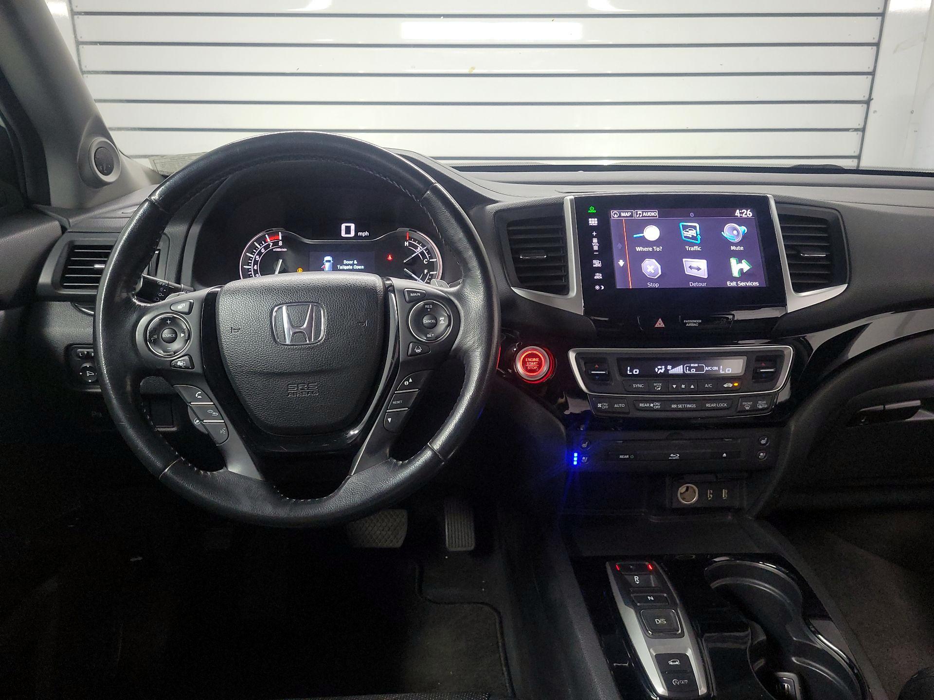Thumbnail: 2016 Honda Pilot - 9