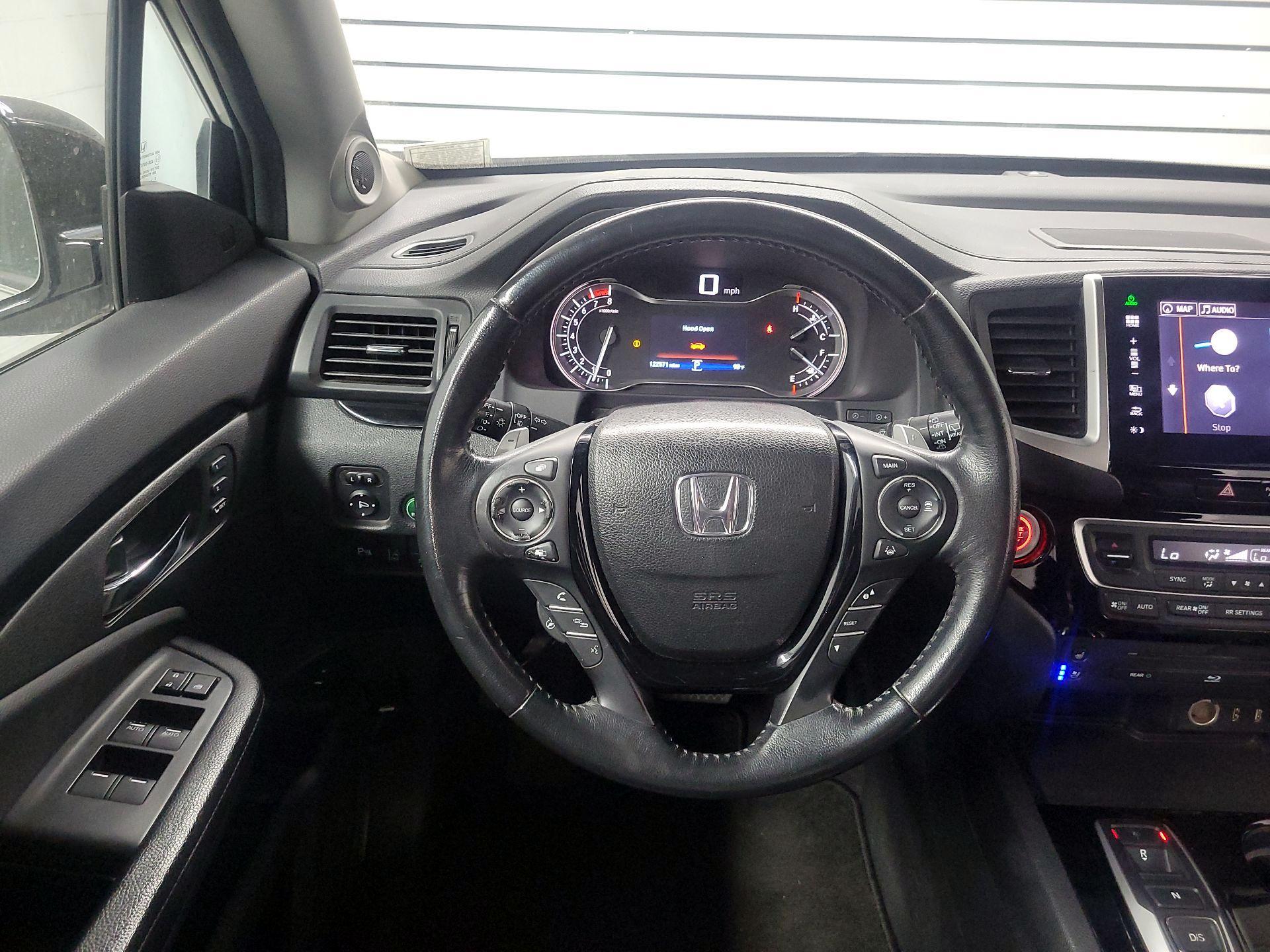 Thumbnail: 2016 Honda Pilot - 10