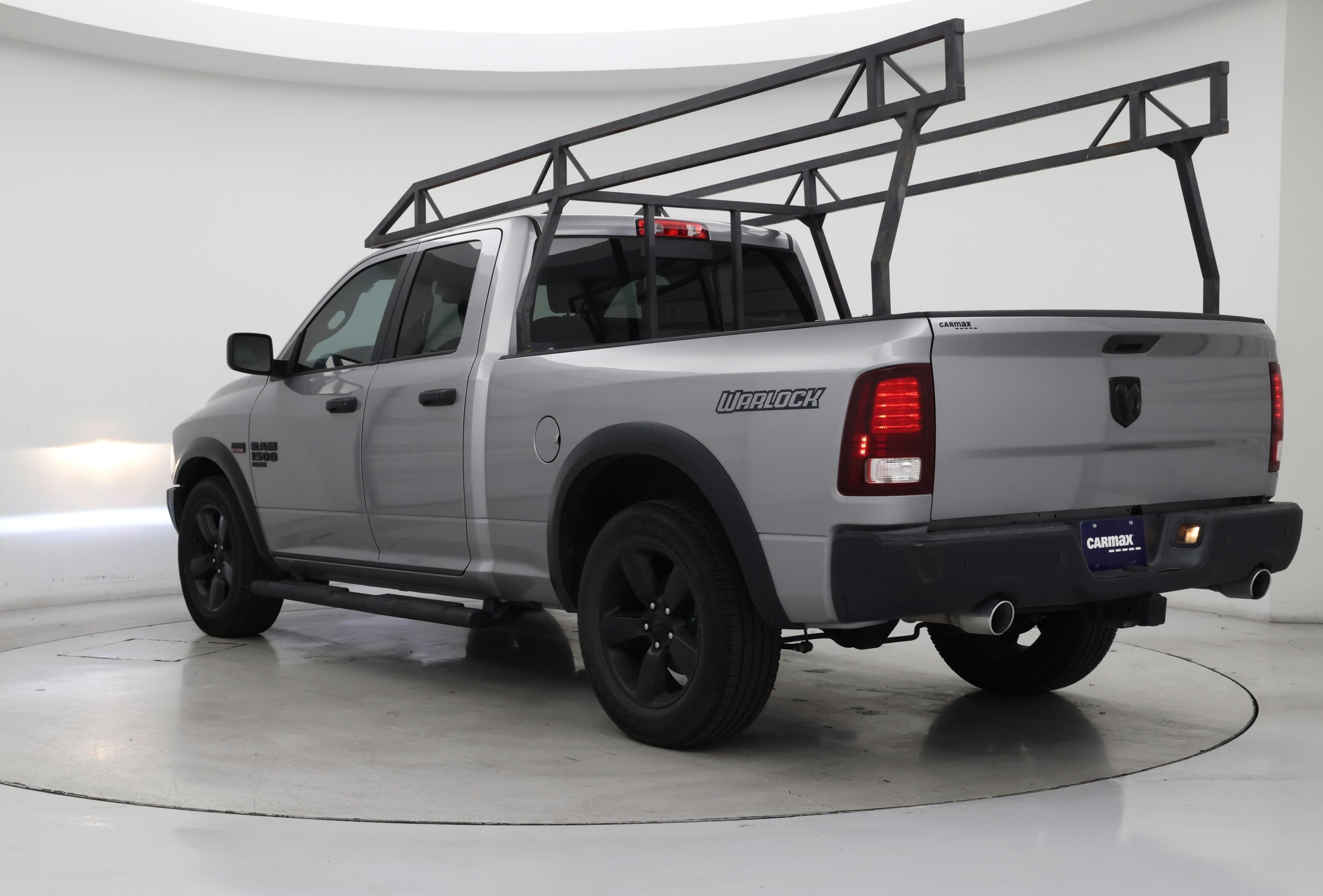 Thumbnail: 2020 RAM 1500 Classic - 2