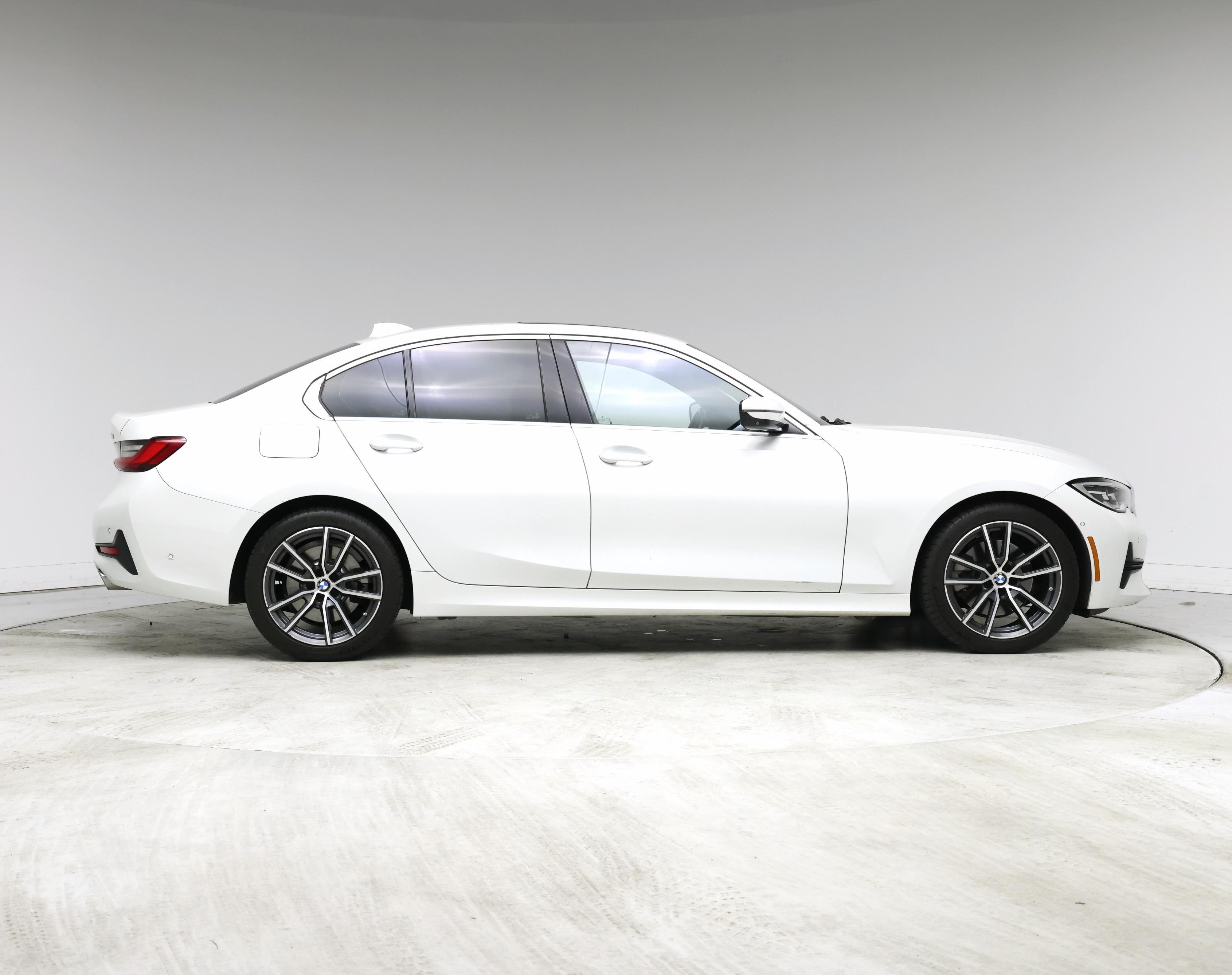Thumbnail: 2019 BMW 3 Series - 7