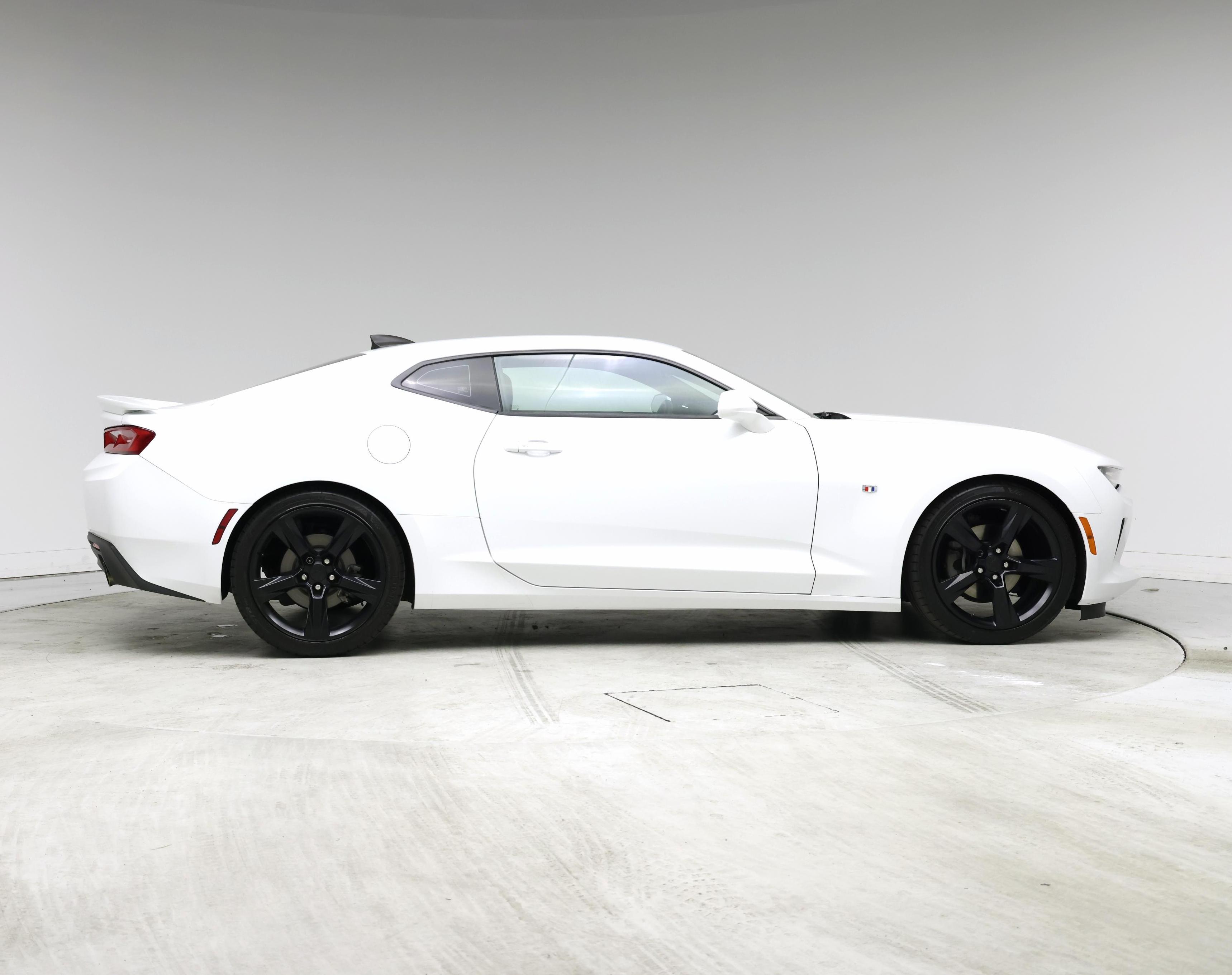 Thumbnail: 2018 Chevrolet Camaro - 7