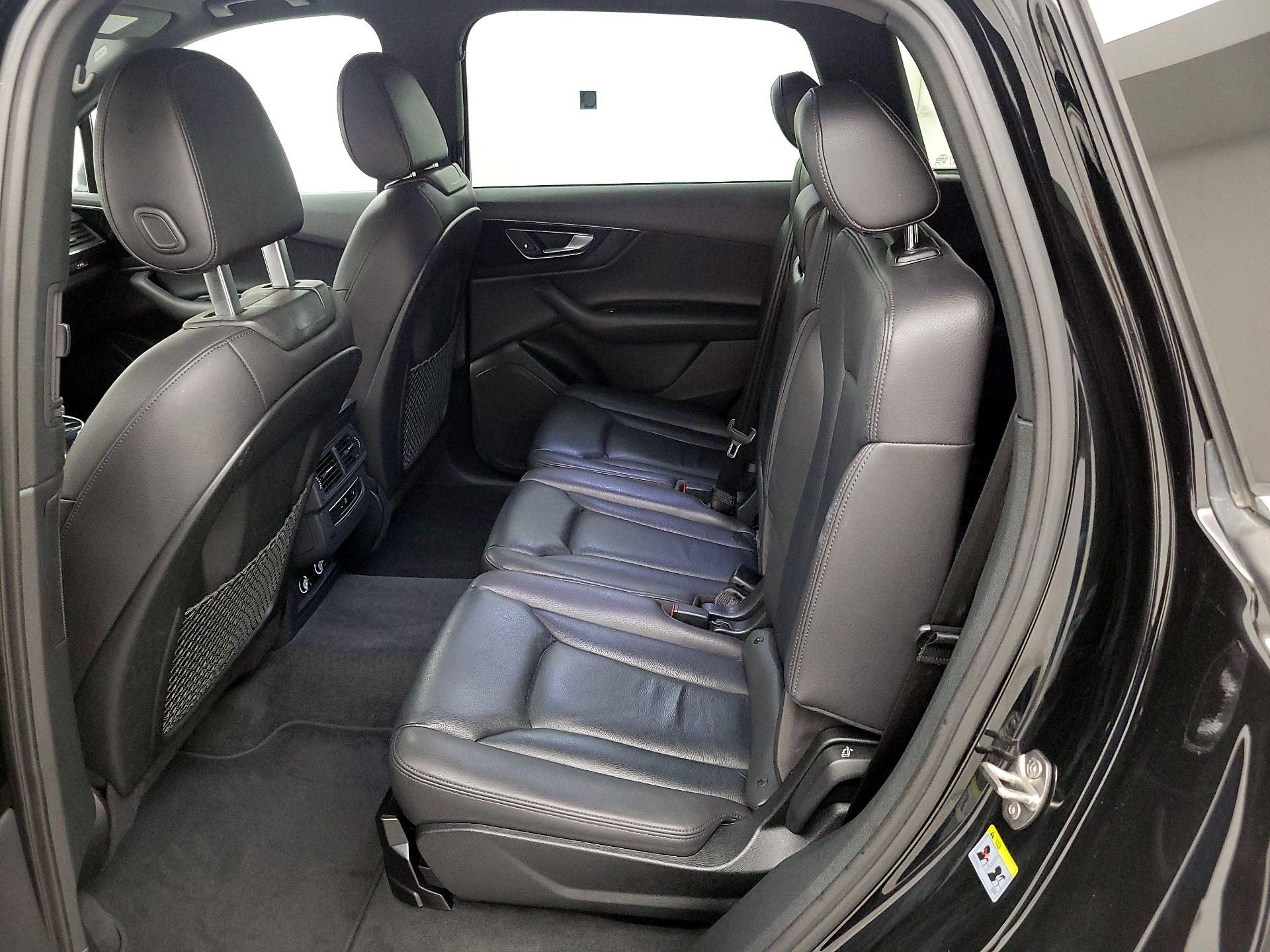 Thumbnail: 2019 Audi Q7 - 20