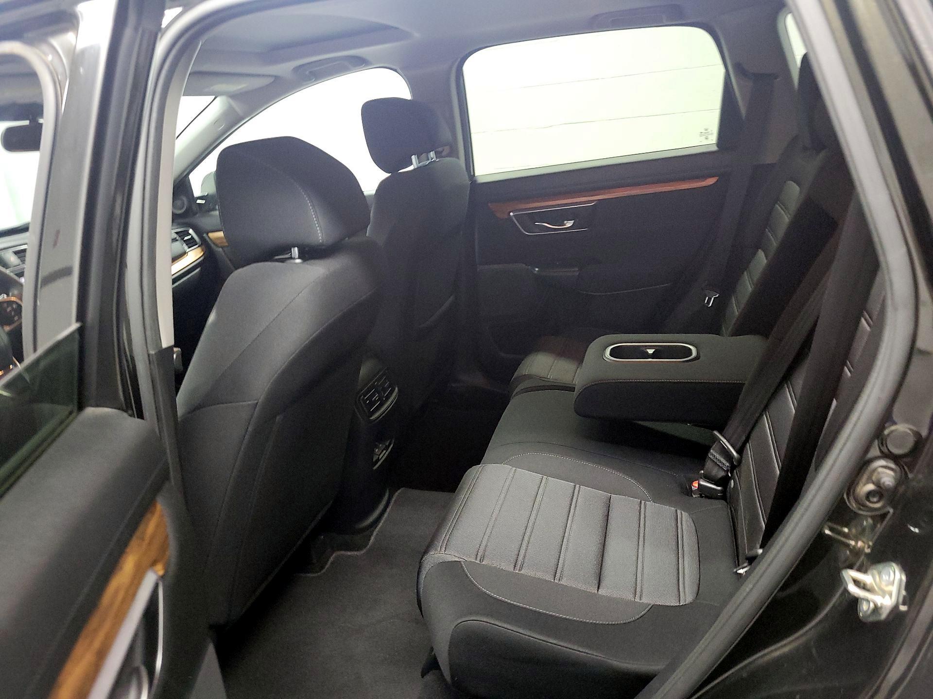 Thumbnail: 2017 Honda CR-V - 18