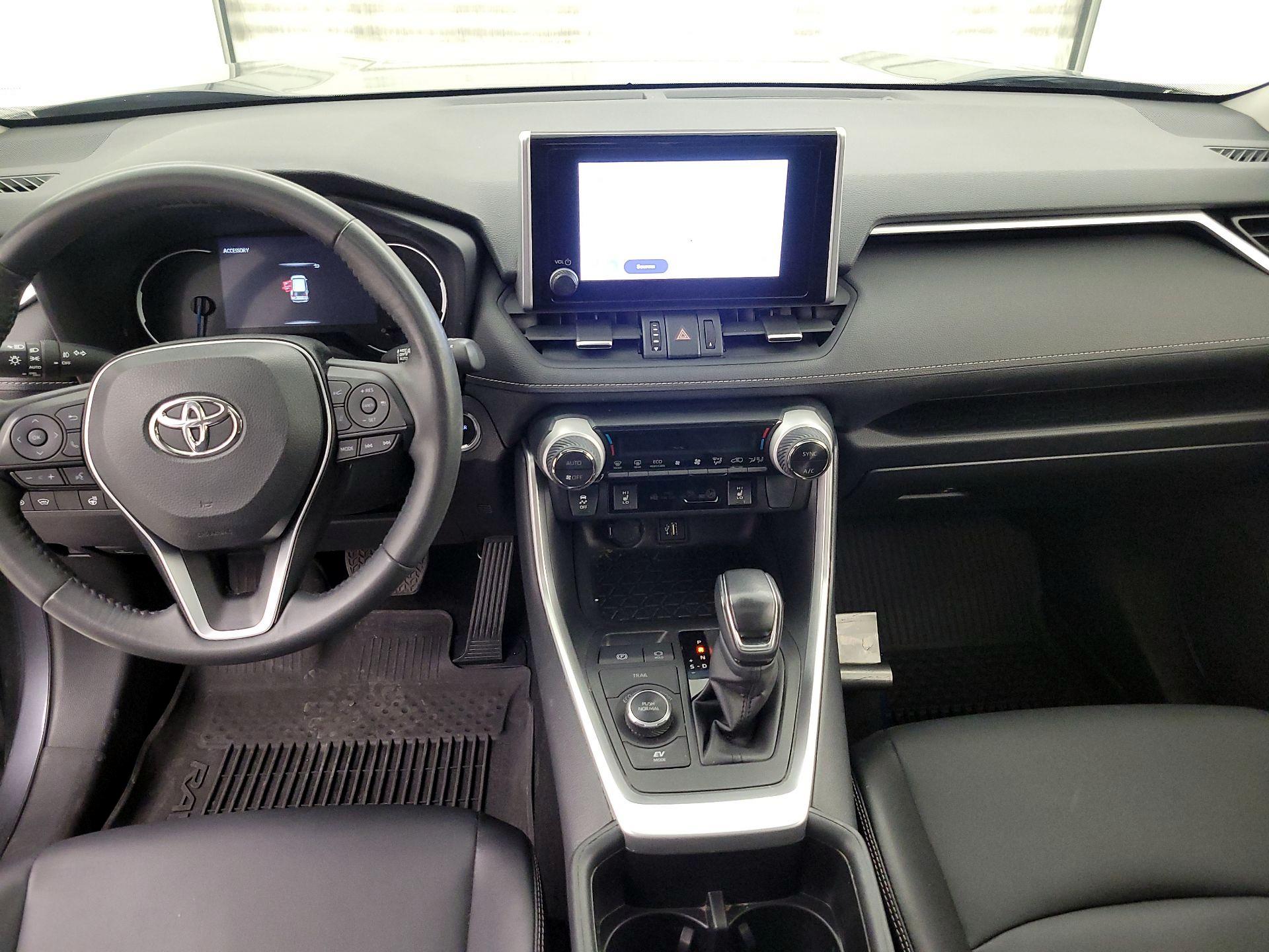 Thumbnail: 2023 Toyota RAV4 - 9