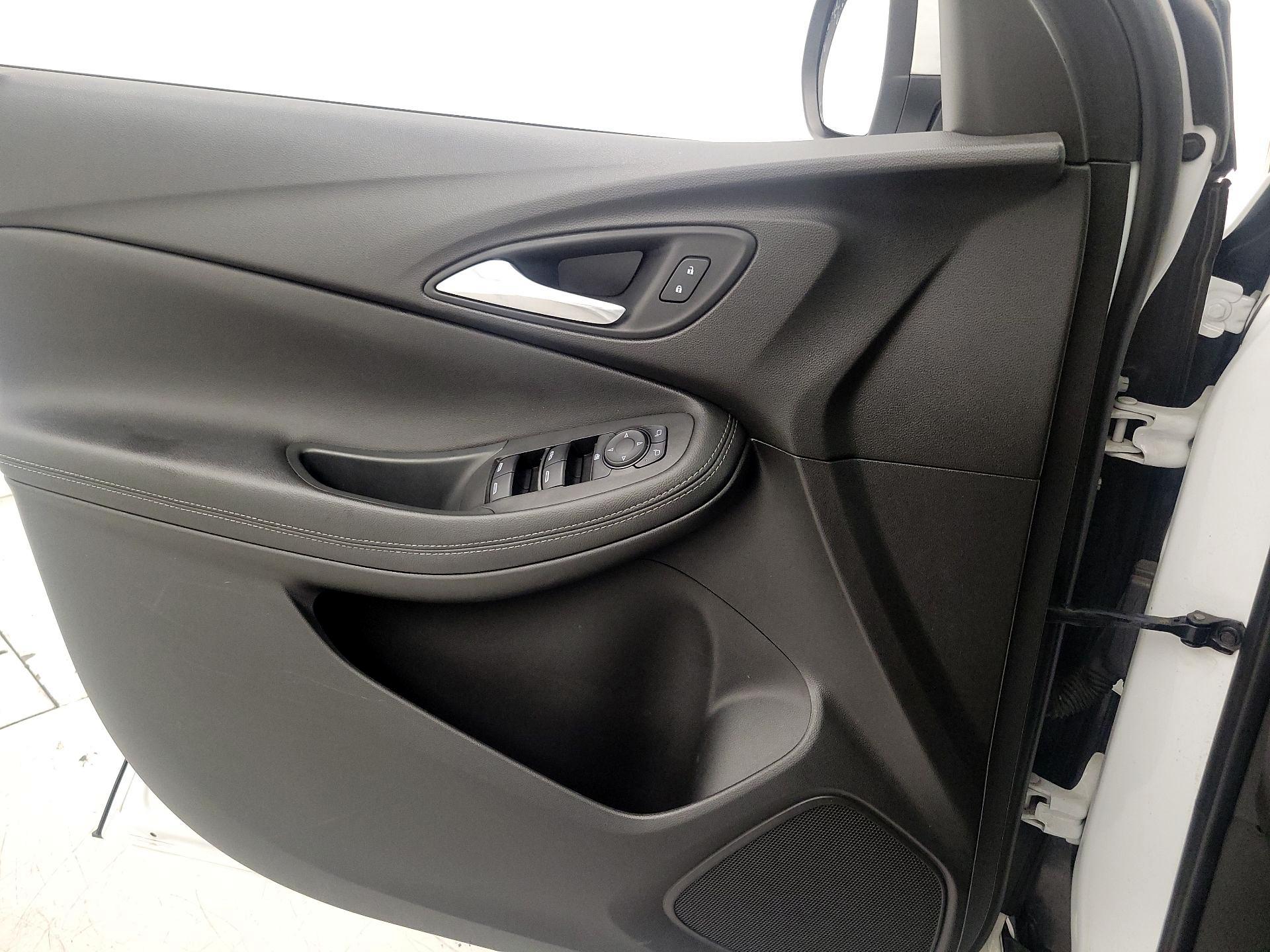 Thumbnail: 2020 Buick Encore GX - 12