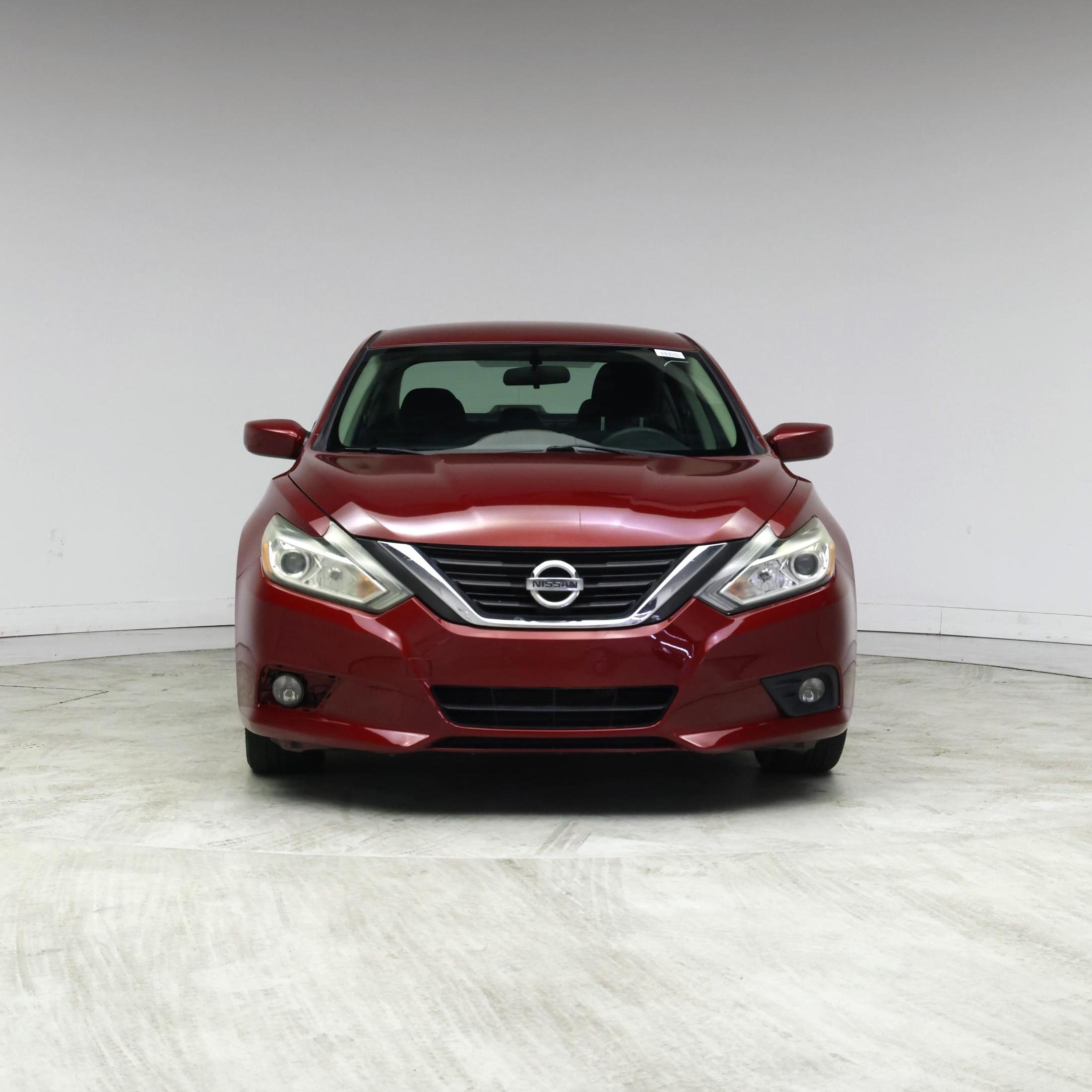 Thumbnail: 2017 Nissan Altima - 5