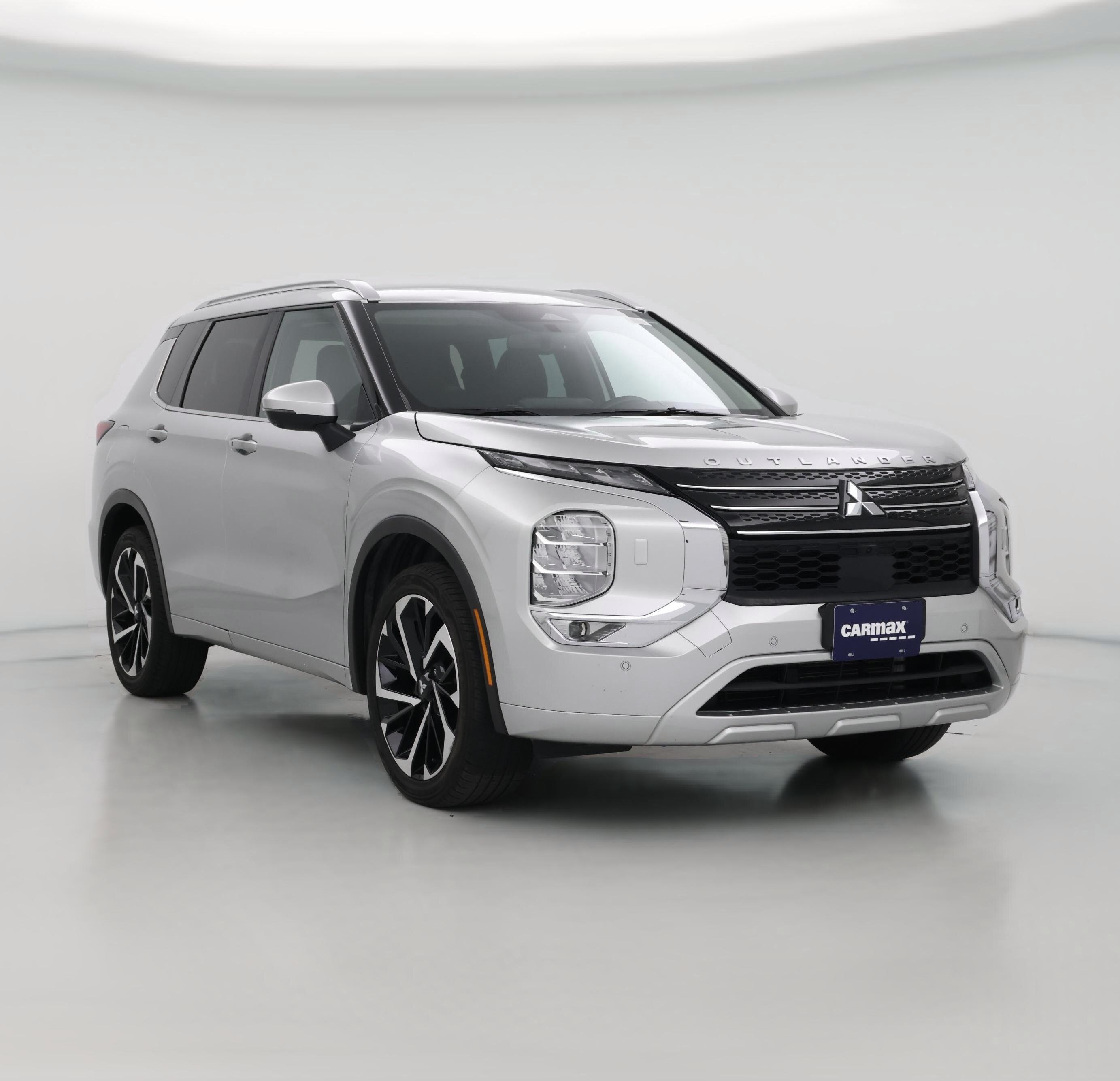 Thumbnail: 2022 Mitsubishi Outlander - 1