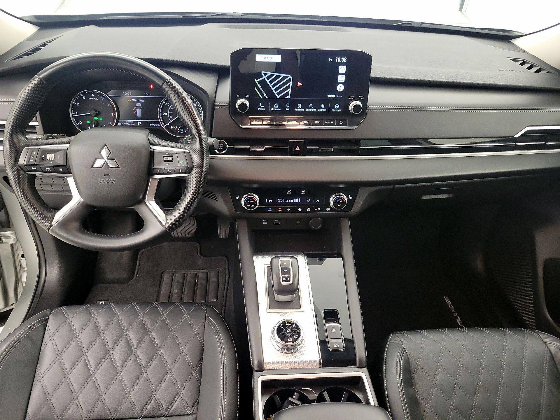 Thumbnail: 2022 Mitsubishi Outlander - 9