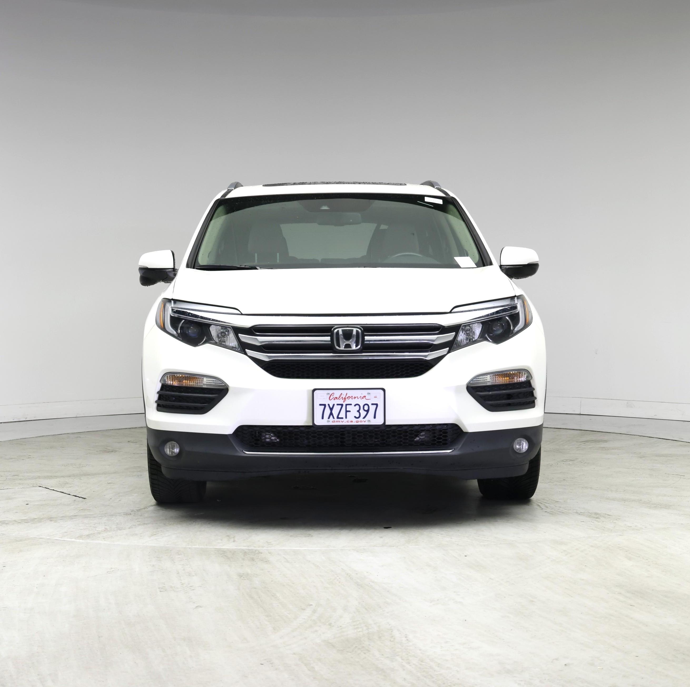 Thumbnail: 2017 Honda Pilot - 5