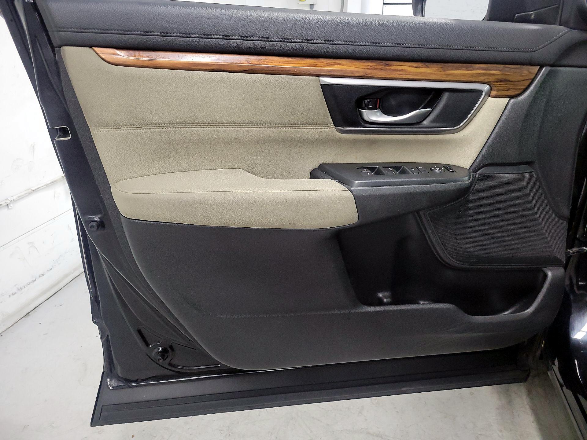 Thumbnail: 2018 Honda CR-V - 12