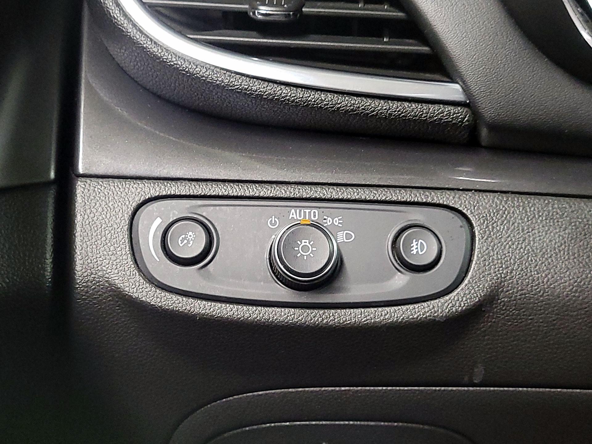 Thumbnail: 2018 Buick Encore - 13