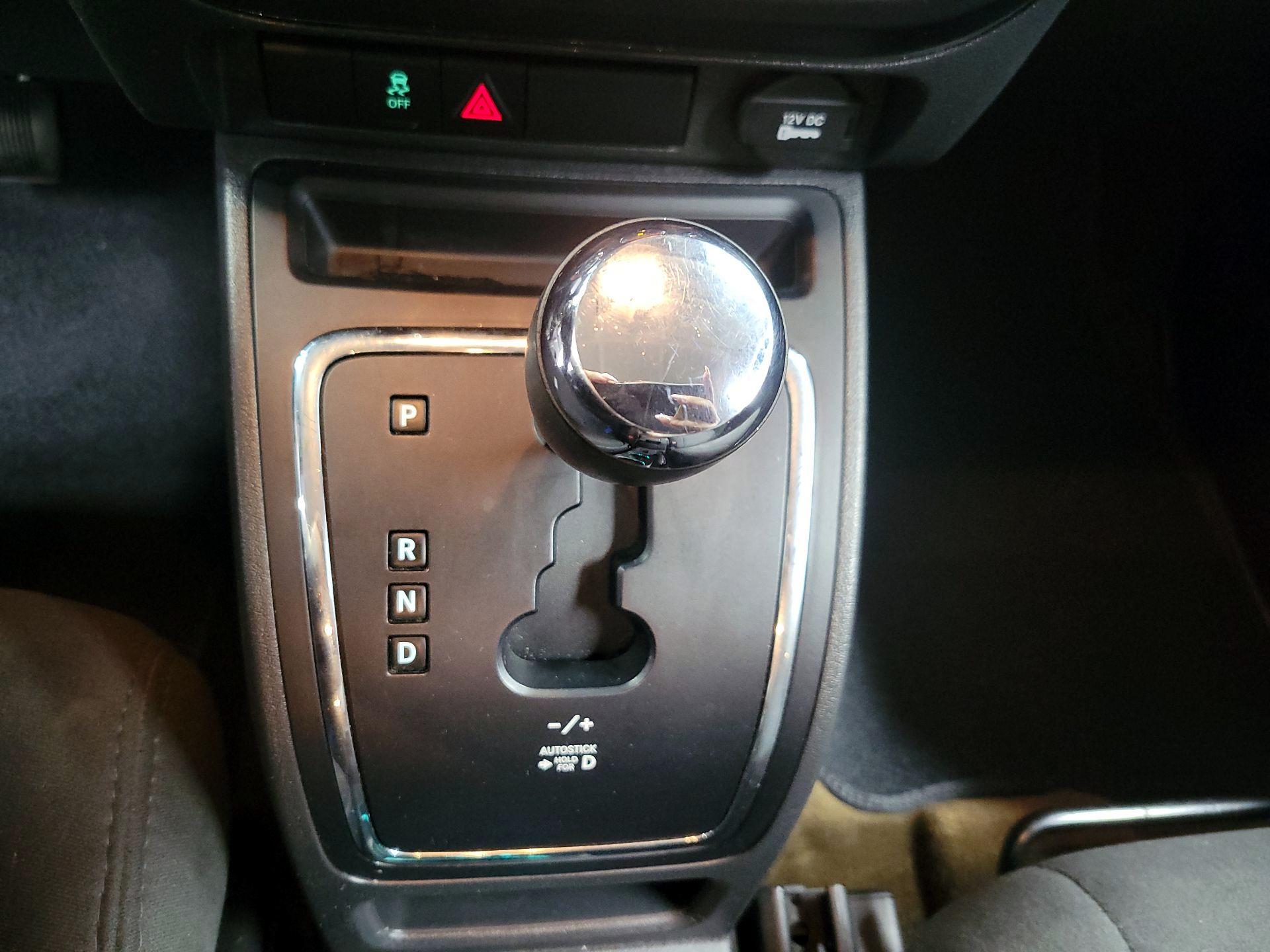 Thumbnail: 2016 Jeep Compass - 15