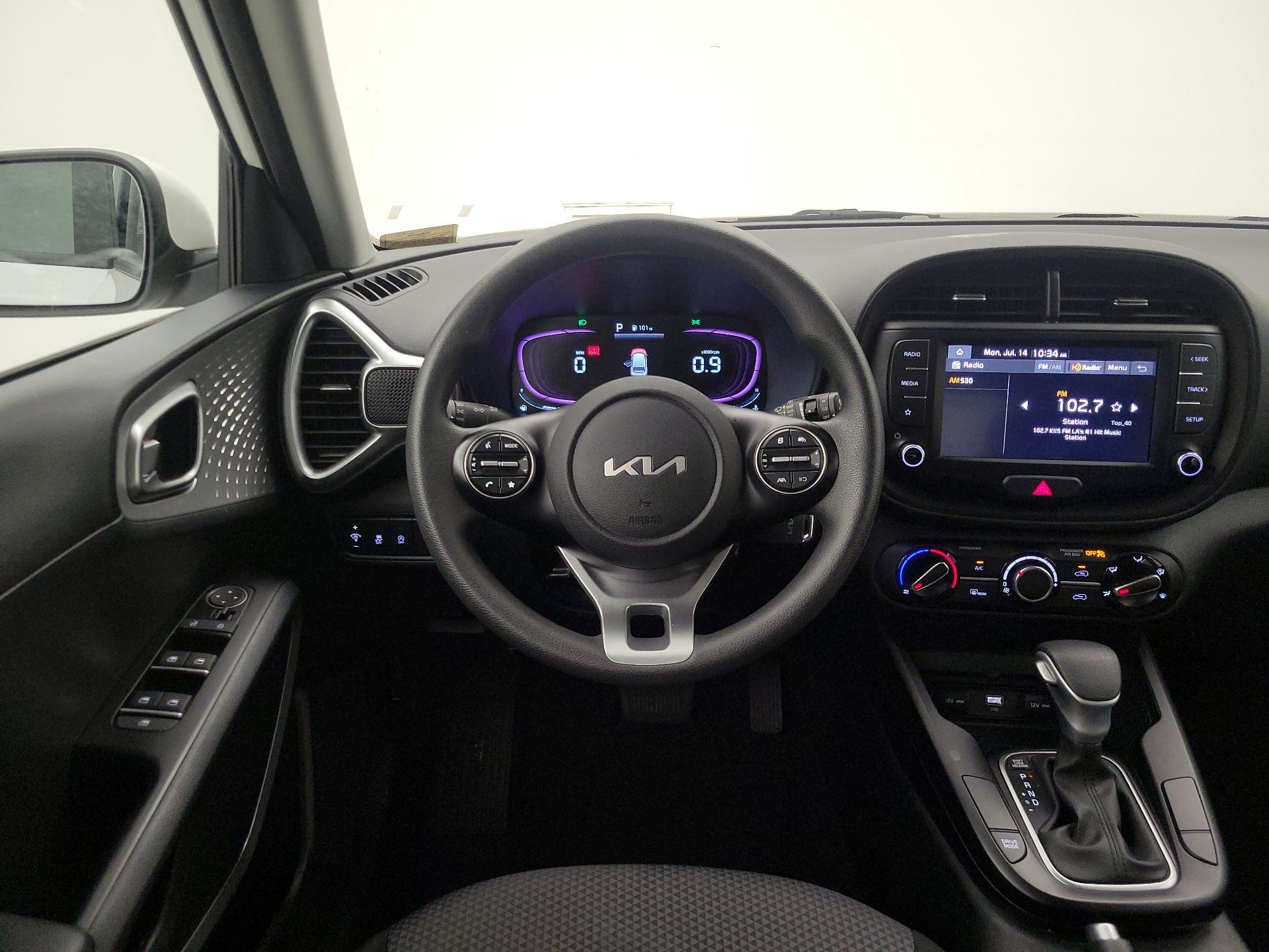Thumbnail: 2023 Kia Soul - 10