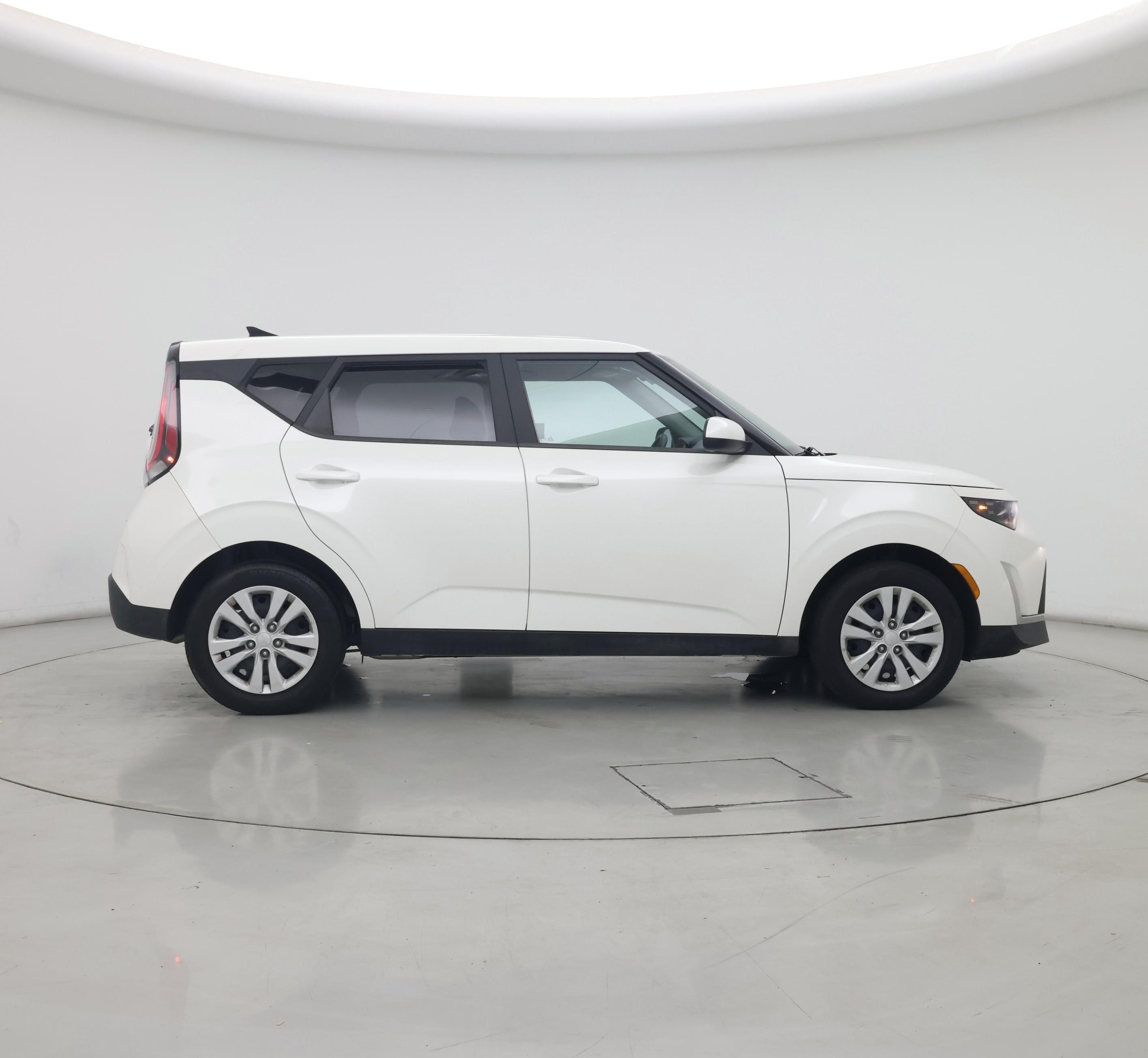 Thumbnail: 2023 Kia Soul - 7