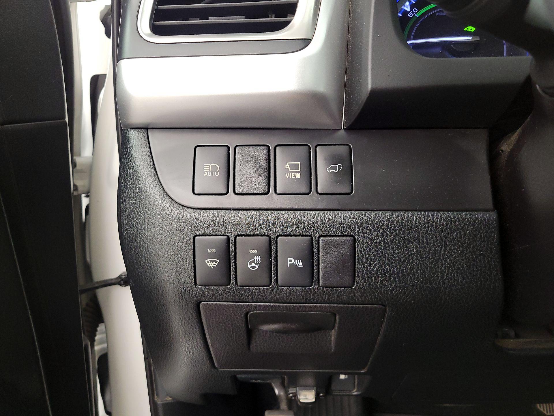 Thumbnail: 2019 Toyota Highlander - 13