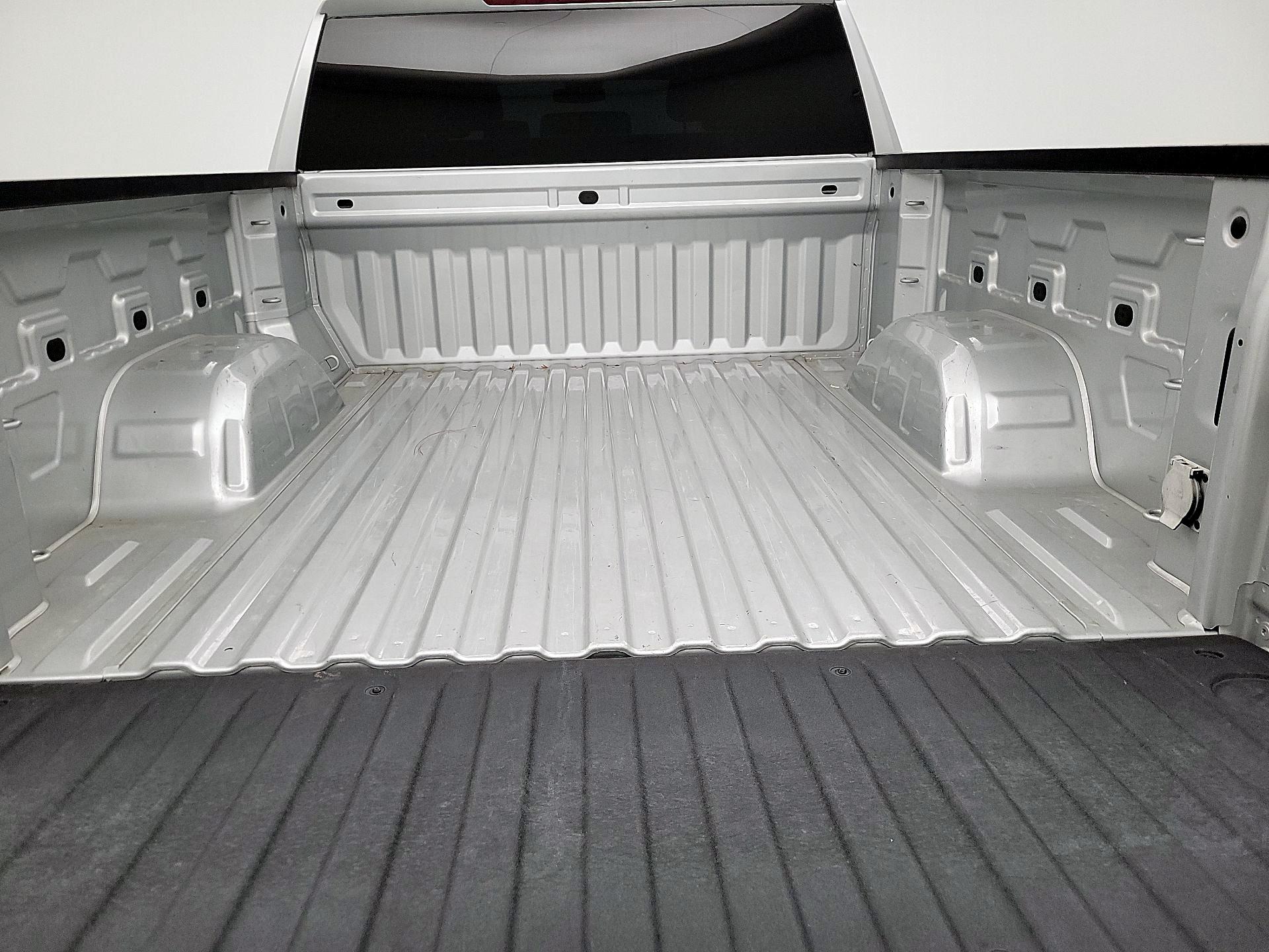 Thumbnail: 2022 Chevrolet Silverado 1500 - 20