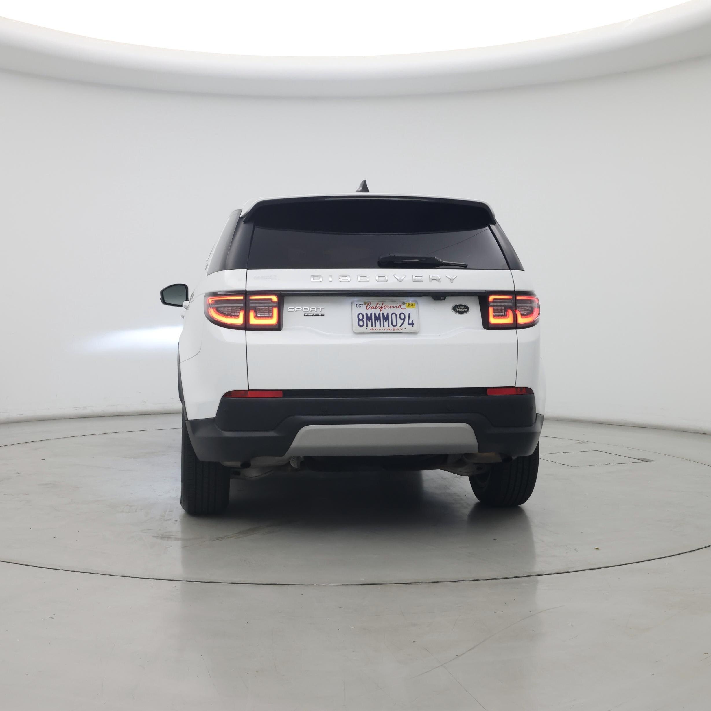 Thumbnail: 2020 Land Rover Discovery Sport - 6