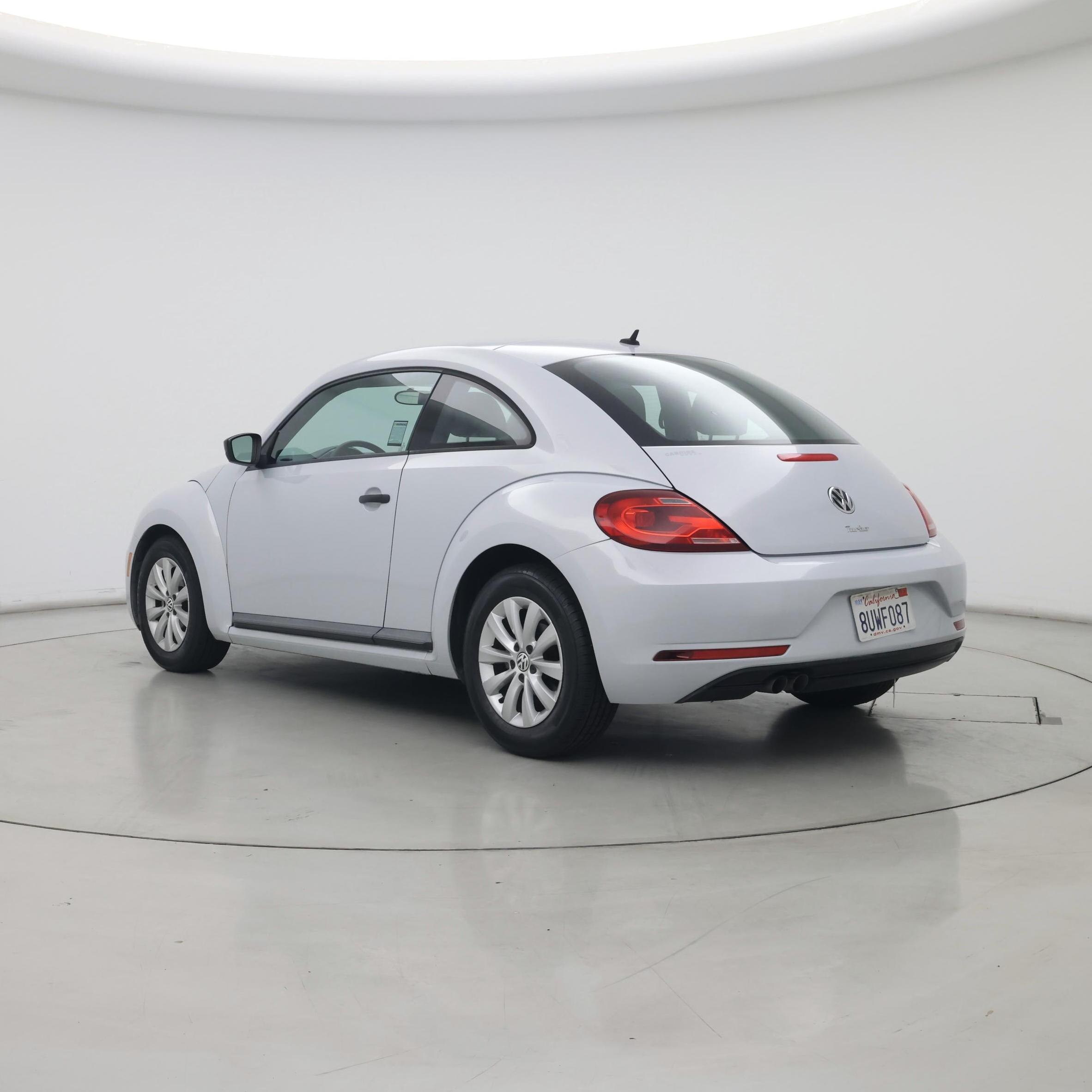 Thumbnail: 2017 Volkswagen Beetle - 2