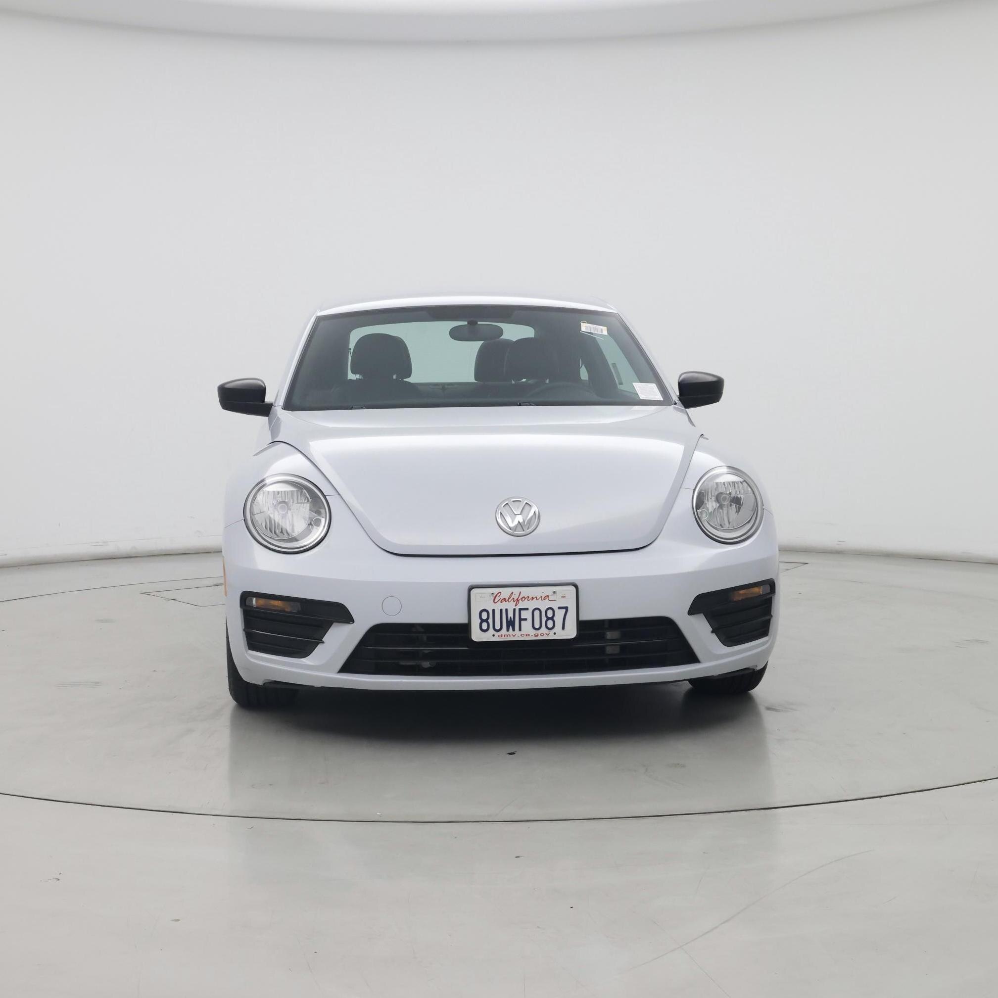Thumbnail: 2017 Volkswagen Beetle - 5