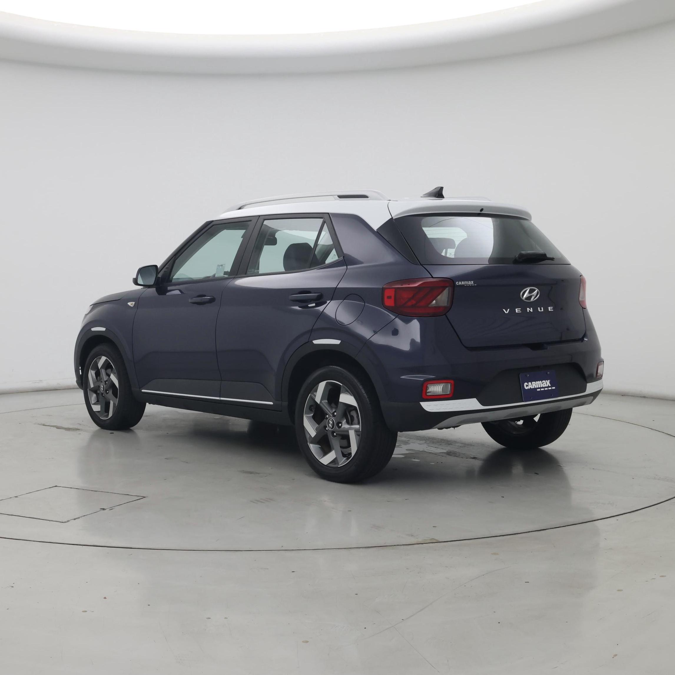 Thumbnail: 2022 Hyundai Venue - 2