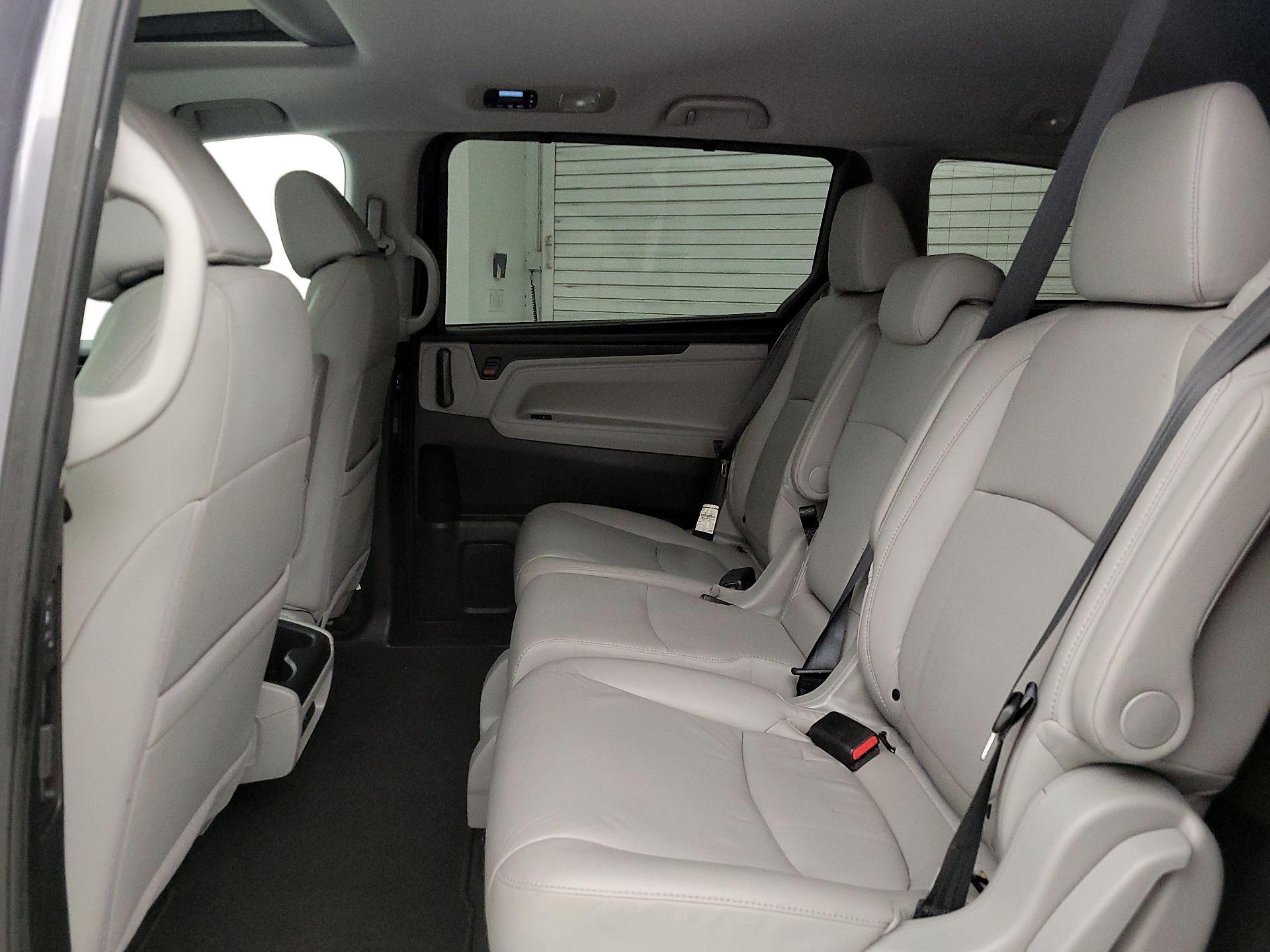 Thumbnail: 2020 Honda Odyssey - 20