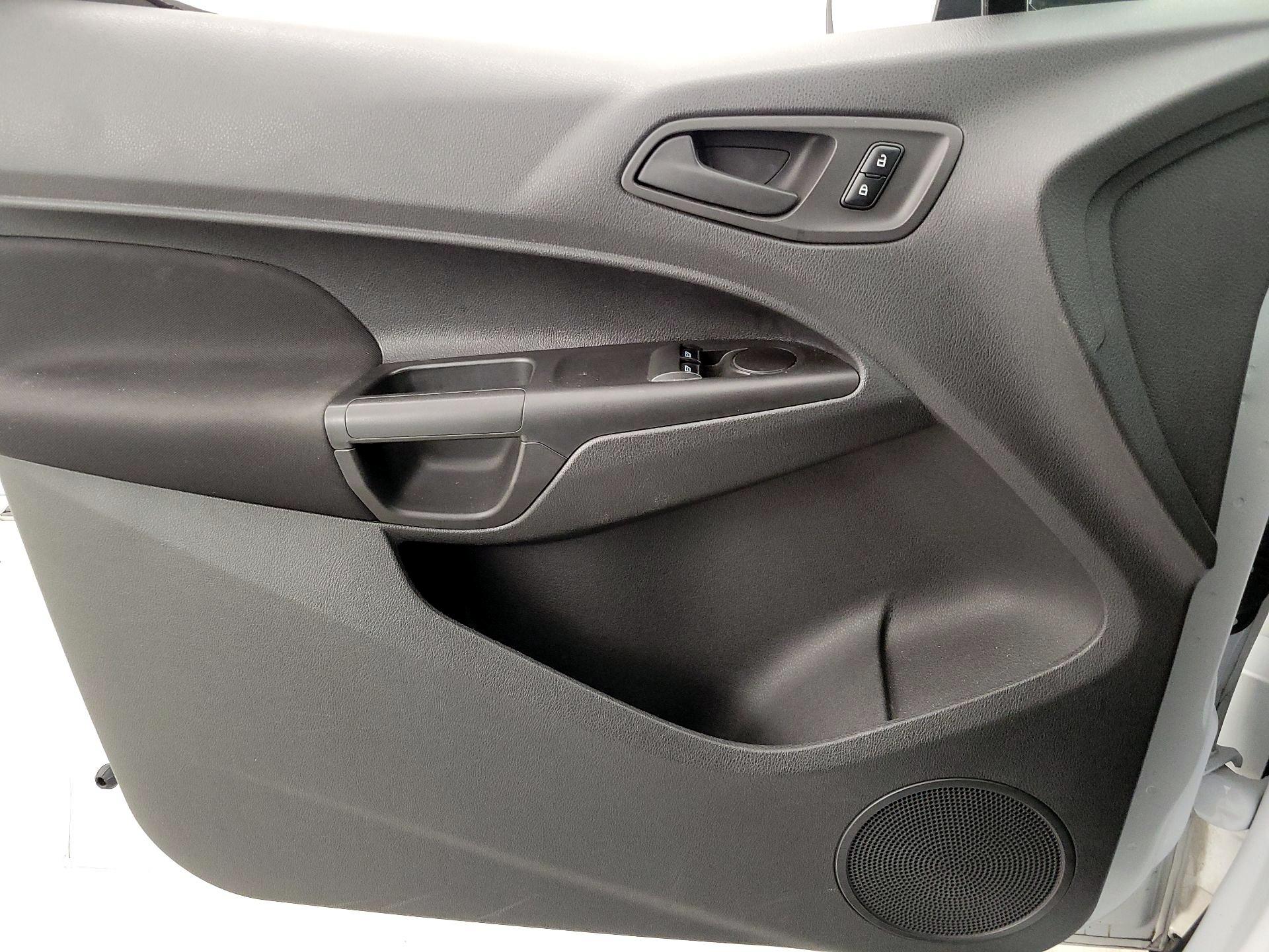 Thumbnail: 2015 Ford Transit Series - 12