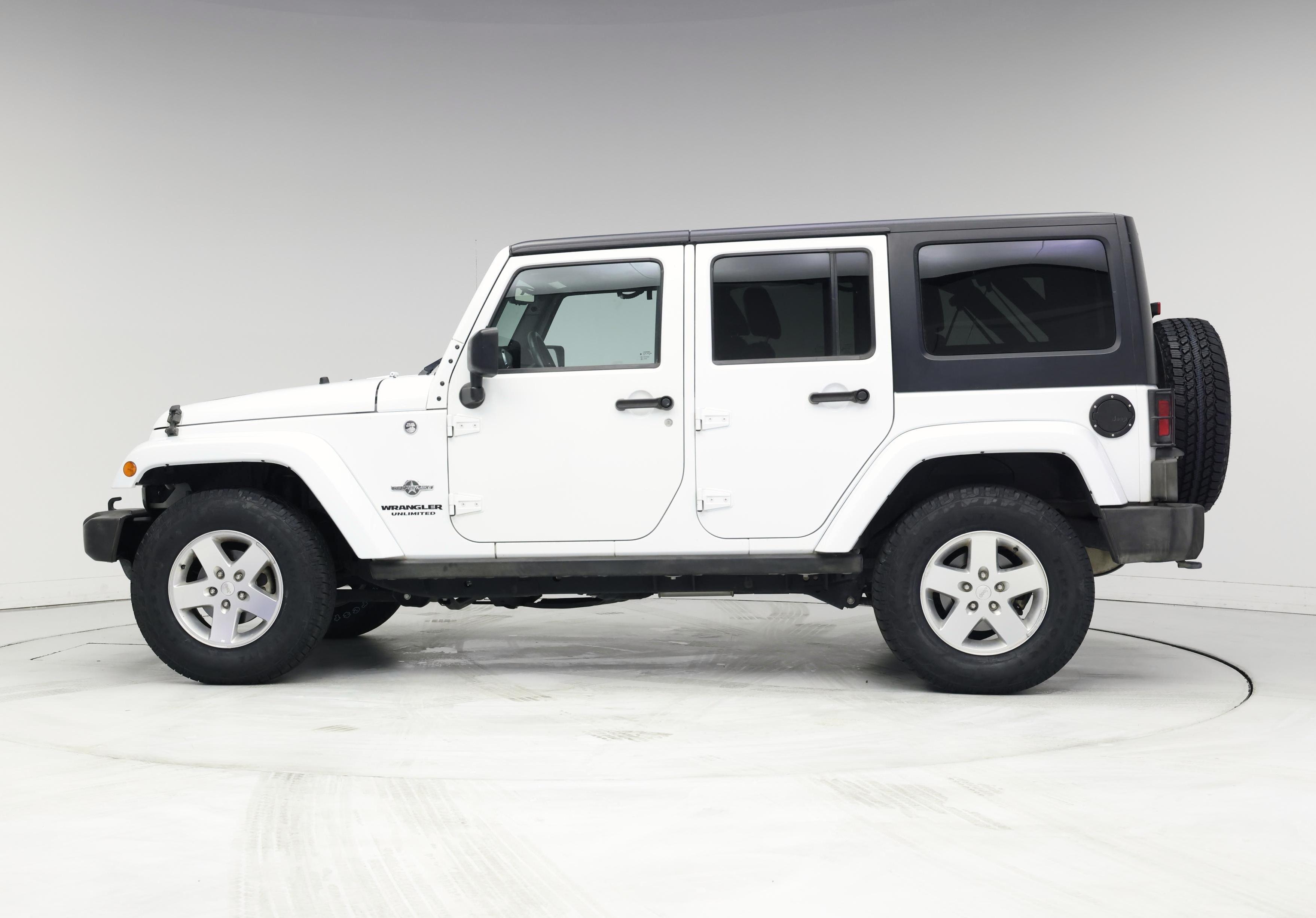 Thumbnail: 2014 Jeep Wrangler - 3